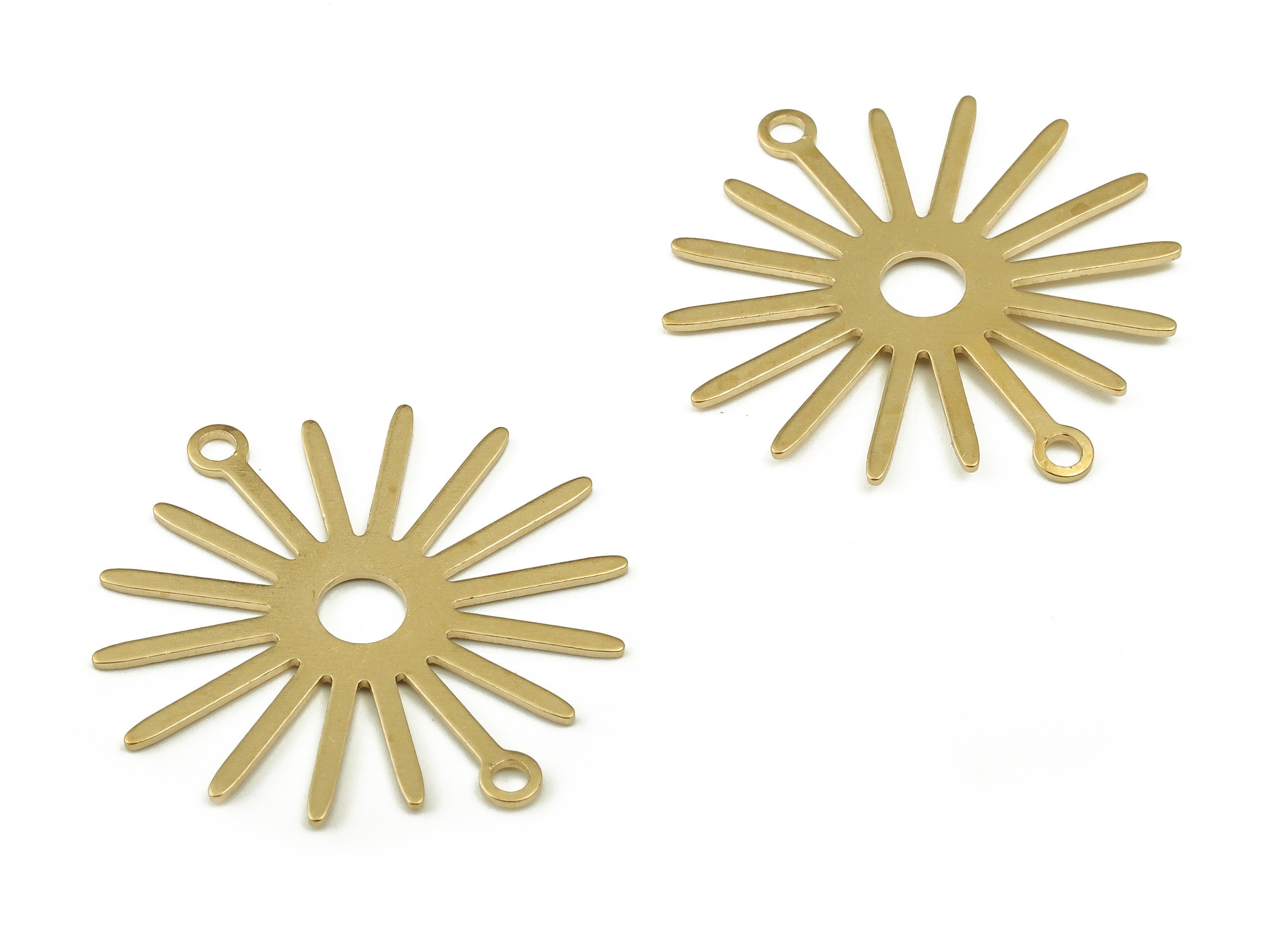 Brass Sun Earring Connector - Raw Brass Sun Pendant - Earring Findings - DIY Jewelry Making Supplies - 27.91x27.81x0.6mm - PP4611 - DOMEDBAZAAR
