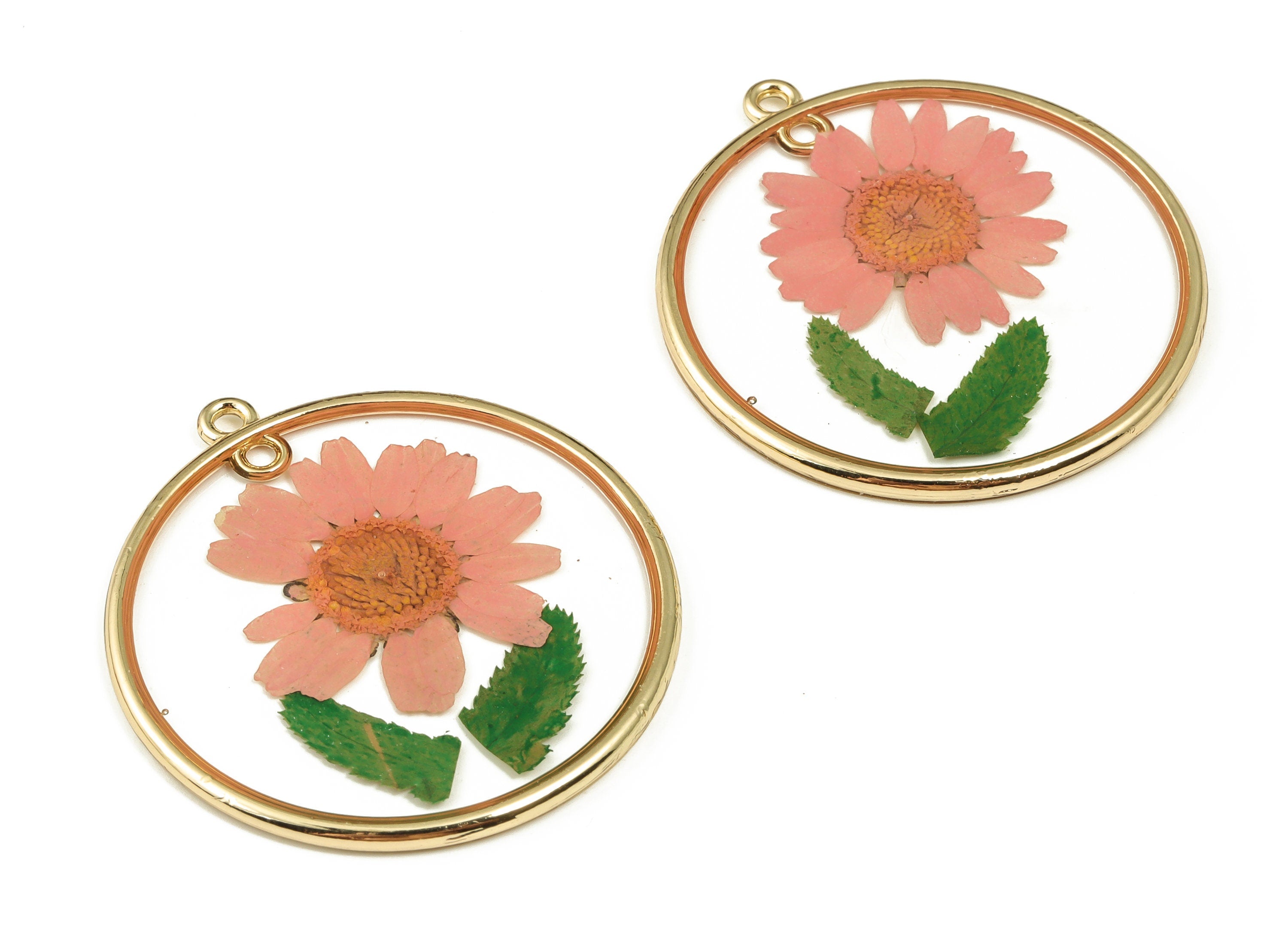 Gold Pressed Flower charms -Dried Flower Jewelry - Real Flower Charms - Resin Jewelry - Gold Tone Plated Alloy -43.34x39.57x2.6mm- RC1180 - DOMEDBAZAAR