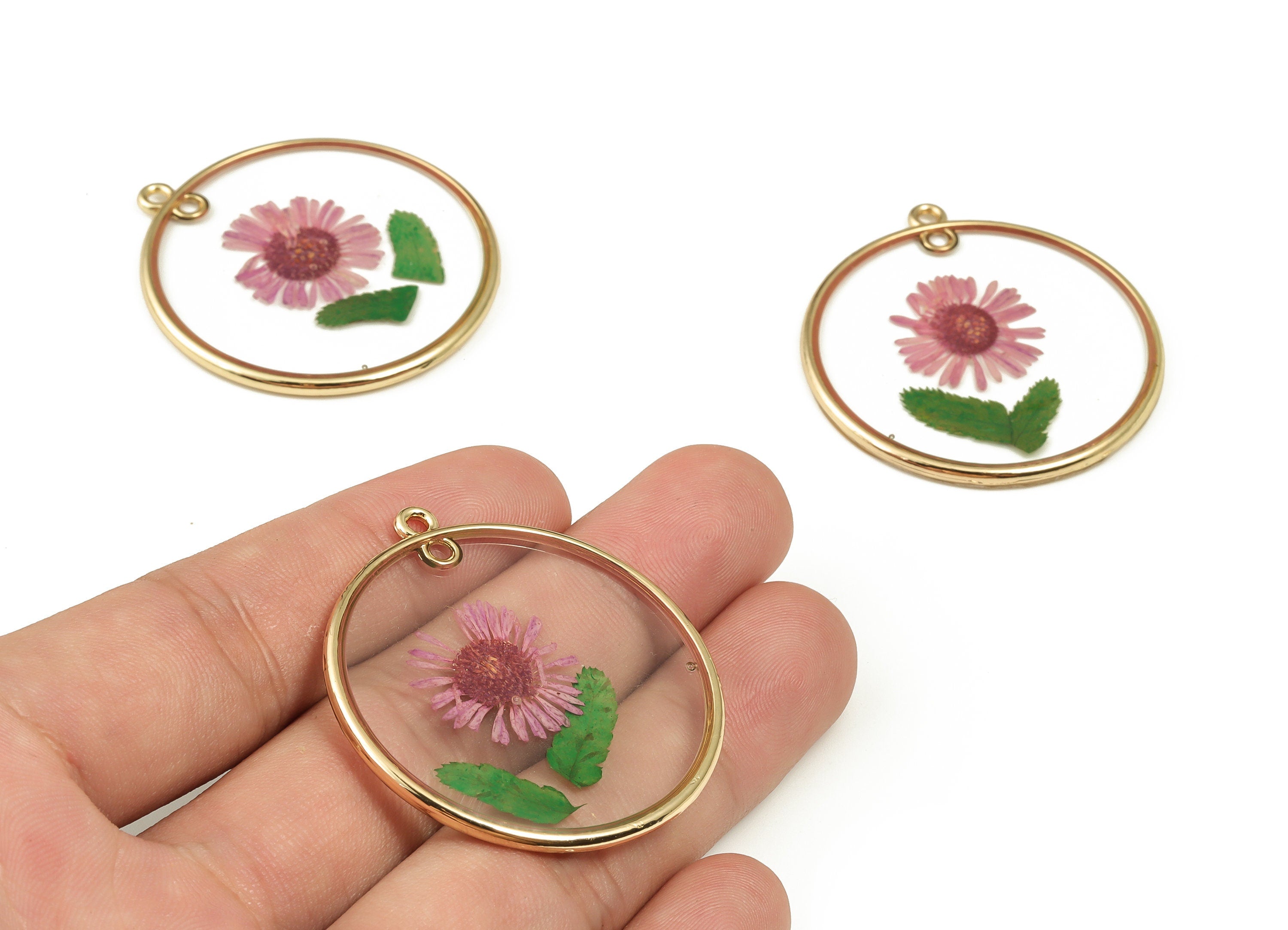 Gold Pressed Flower charms - Dried Flower Jewelry - Real Flower Charms - Resin Jewelry - Gold Tone Plated Alloy -43.24x39.76x3.16mm - RC1184 - DOMEDBAZAAR