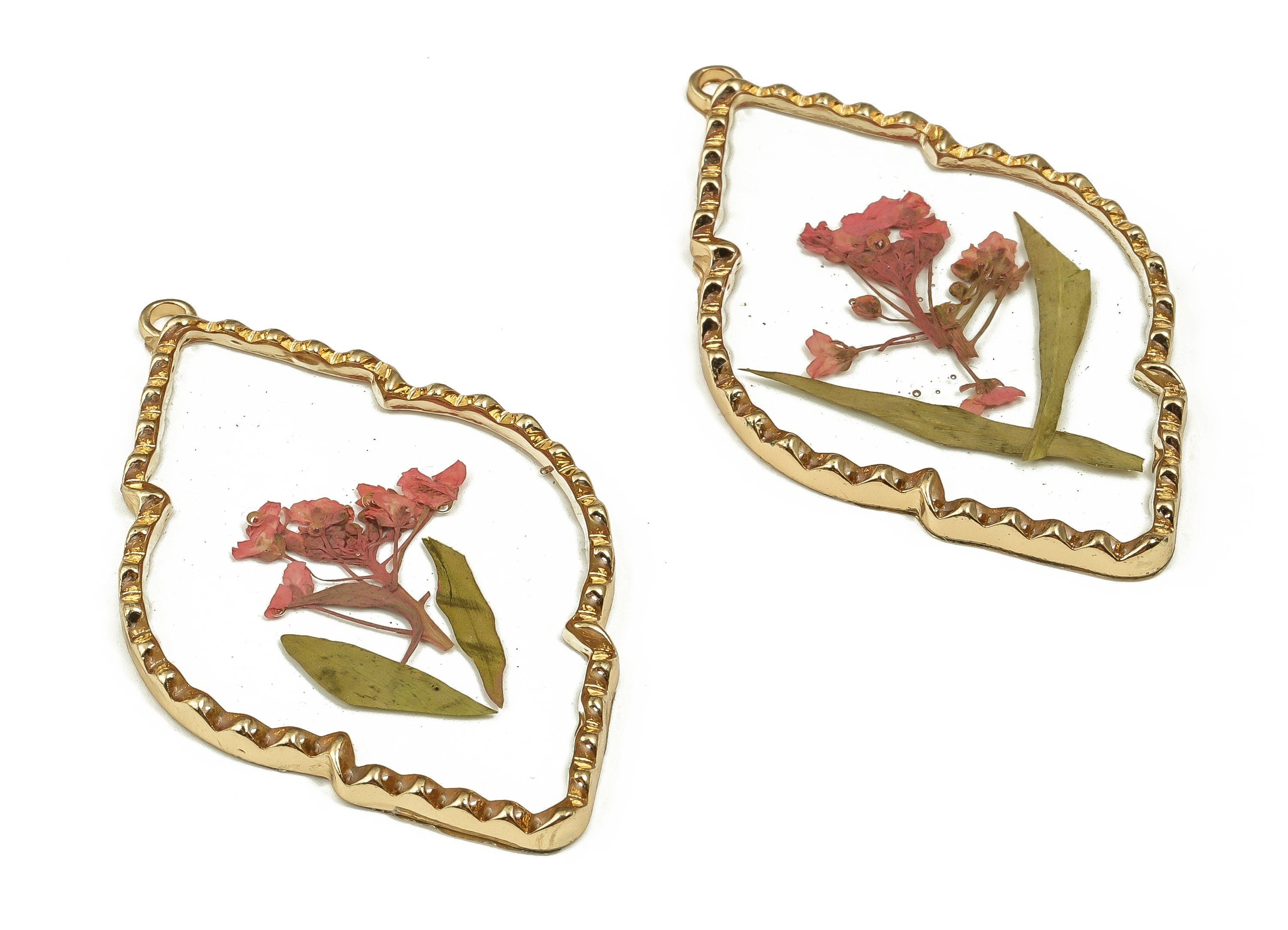 Epoxy Resin Diamond Real Flower Earring Charms - Epoxy Resin Embossed Lace Pendant - Gold Tone Plated Alloy - 55.61x30.58x3.07mm - ZZ1891 - DOMEDBAZAAR
