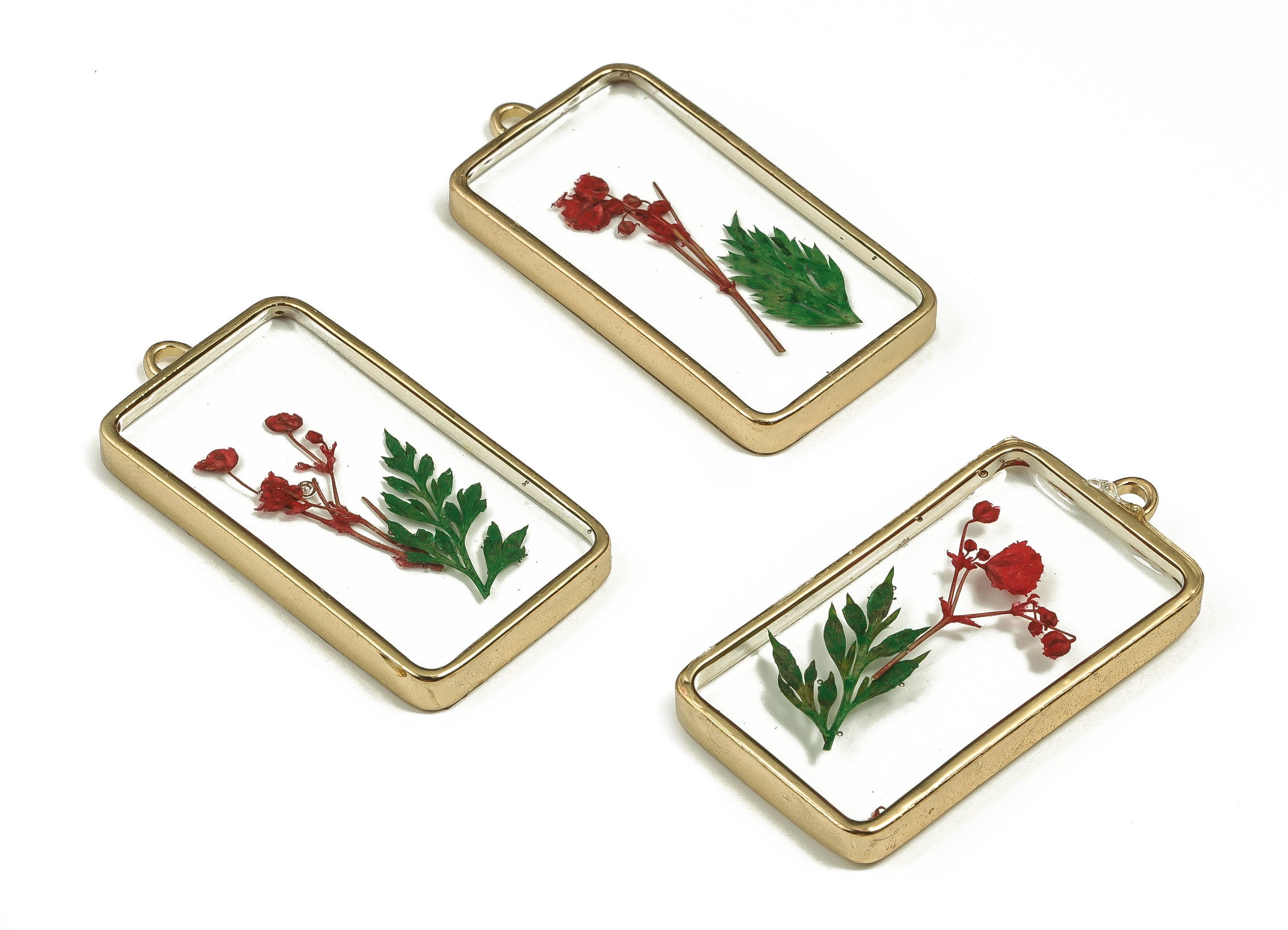 Epoxy Resin Rectangle Real Flower Earring Charms - Babysbreath&Lack Pout Leaf Pendant - Gold Tone Plated Alloy - 40.38x20.56x4.66mm - ZZ1877 - DOMEDBAZAAR