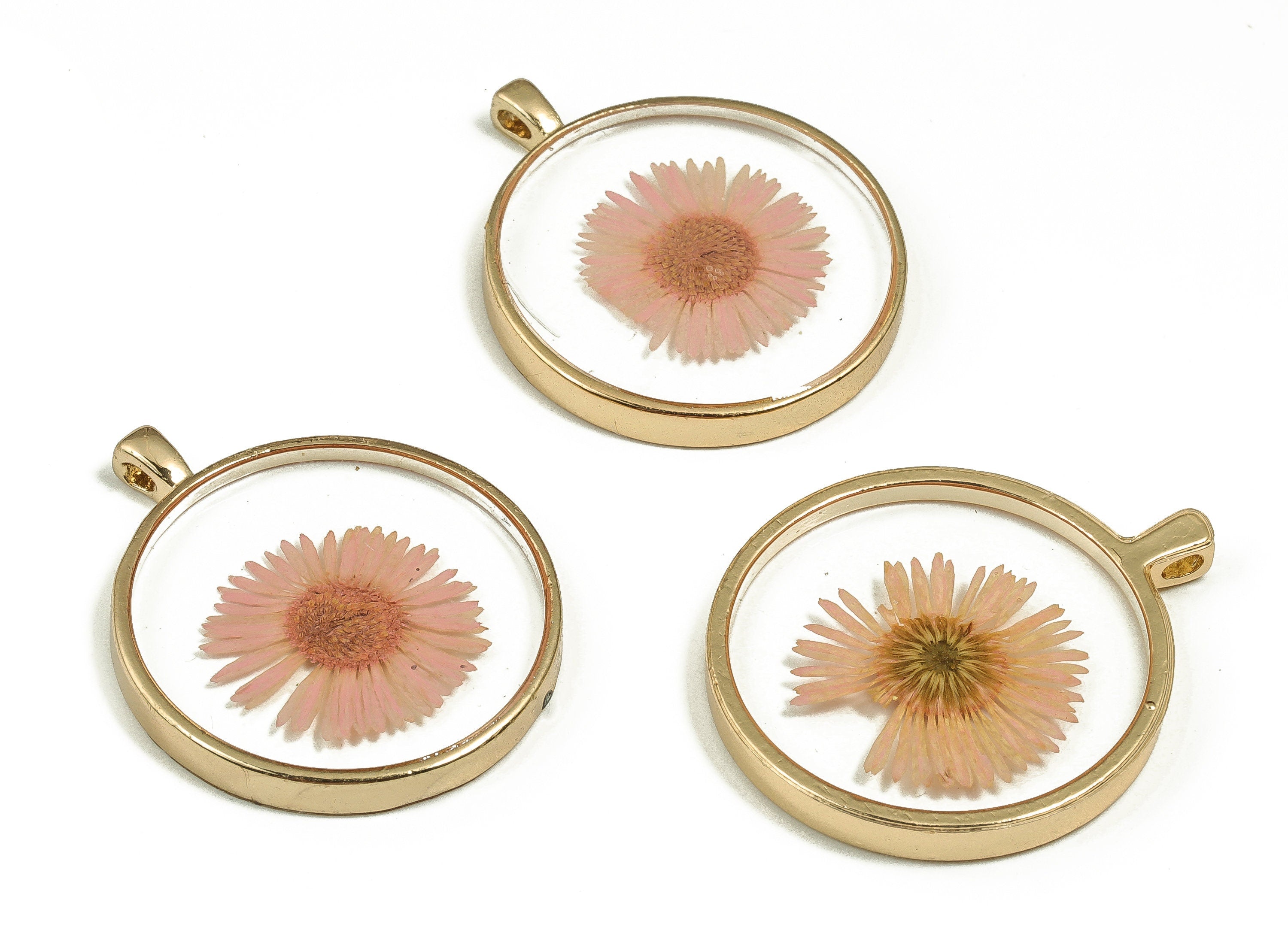 Epoxy Resin Round Real Flower Earring Charms - Epoxy Resin Needle Chrysanthemum Pendant - Gold Tone Plated Alloy - 34.79x28.9x3.9mm - ZZ1832 - DOMEDBAZAAR