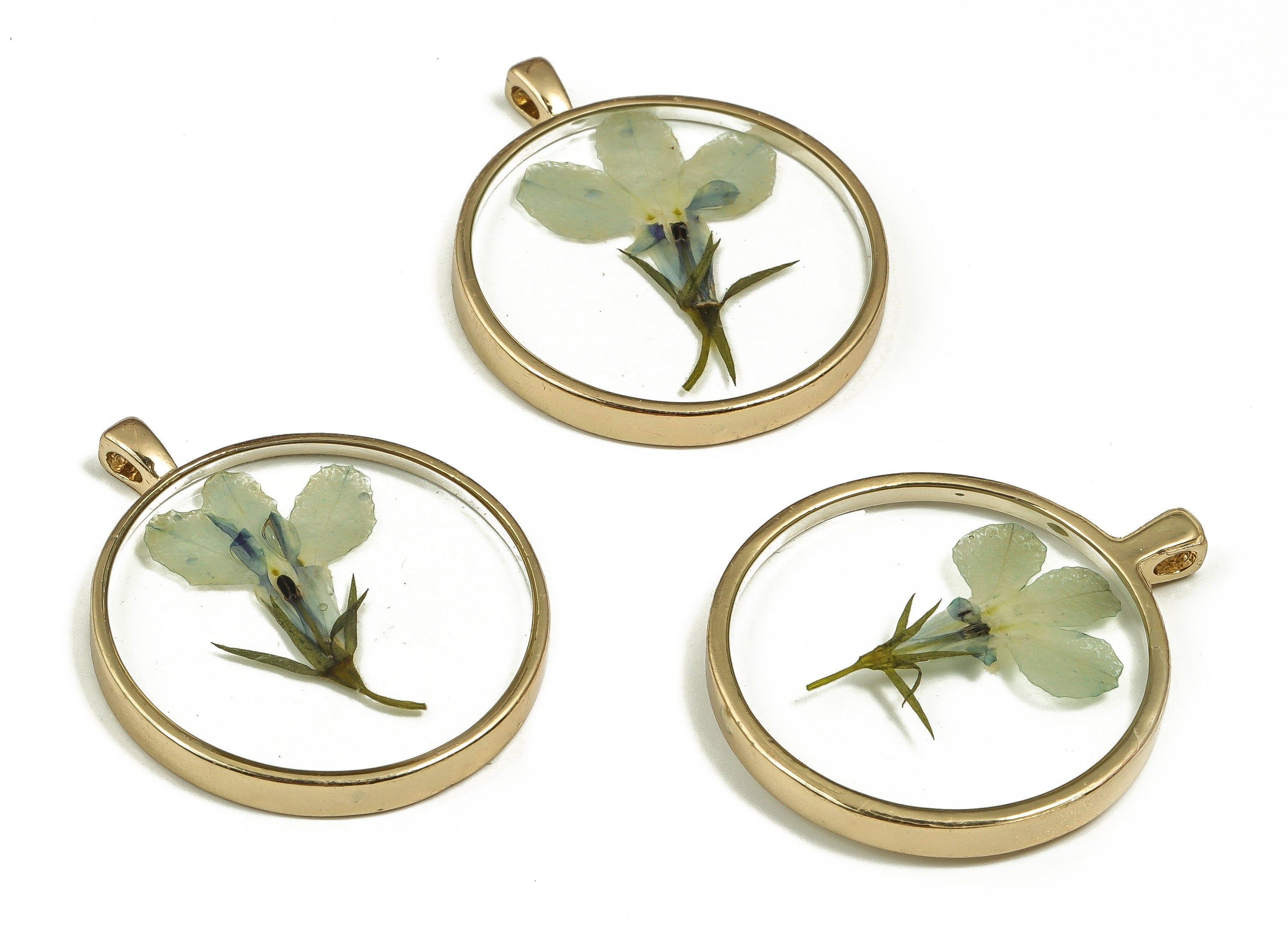 Epoxy Resin Round Real Flower Earring Charms - Epoxy Resin Garden Lobelia Pendant - Gold Tone Plated Alloy - 34.65x28.92x4.26mm - ZZ1830 - DOMEDBAZAAR