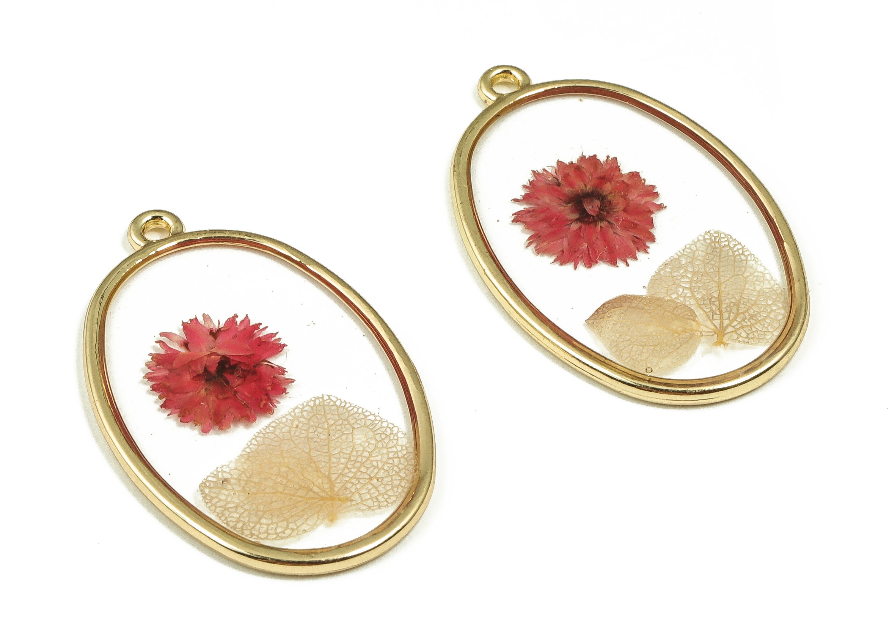 Epoxy Resin Oval Real Flower Charms - Epoxy Resin Xiaoxiangqing&Hydrangea Pendant - Gold Tone Plated Alloy - 34.92x21.98x2.13mm - ZZ1845 - DOMEDBAZAAR