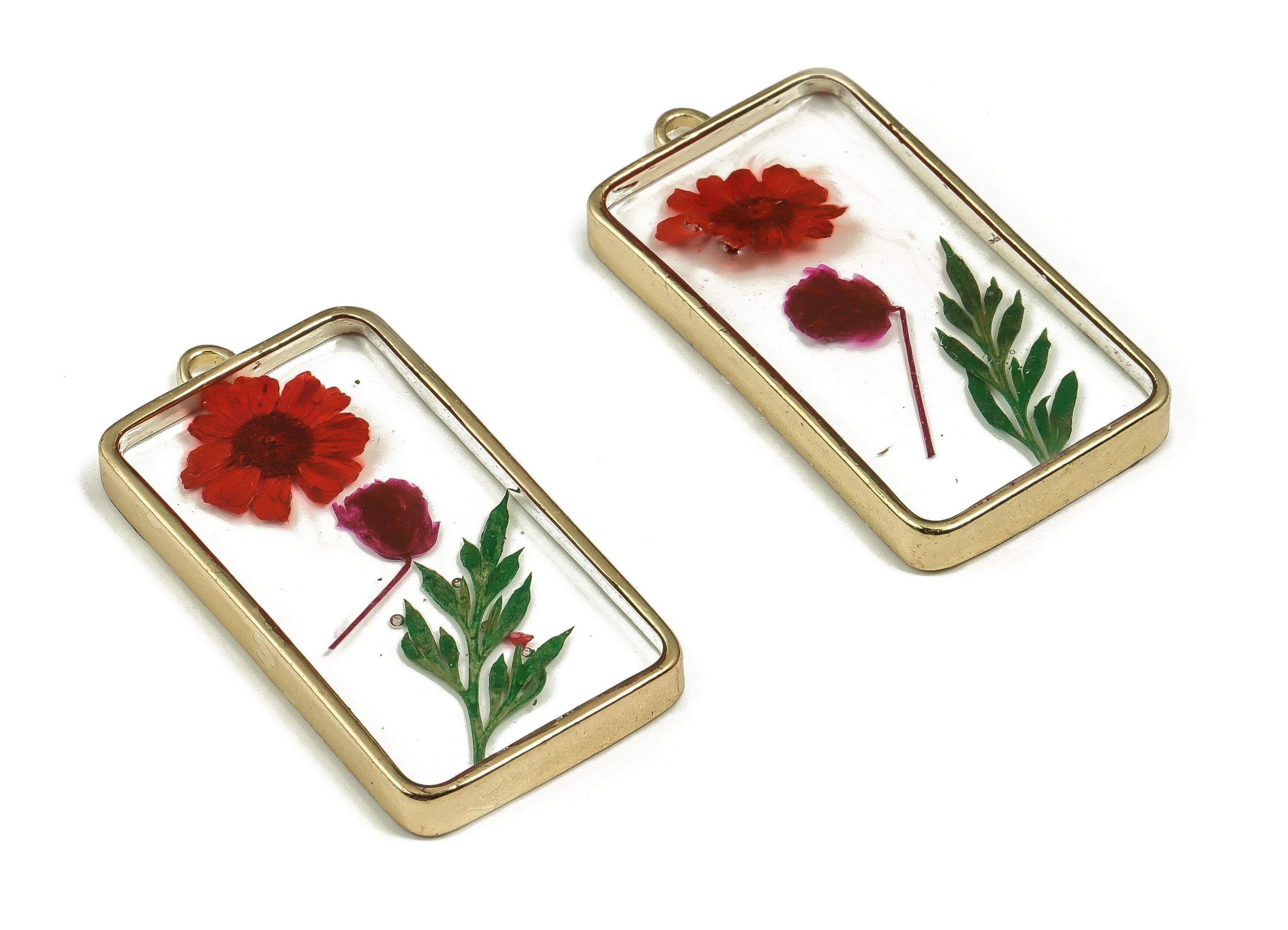 Epoxy Resin Rectangle Real Flower Charms - Crinkle Chrysanthemum&Lack Pout Leaf Pendant - Gold Tone Plated Alloy - 40.24x20.6x4.2mm - ZZ1876 - DOMEDBAZAAR