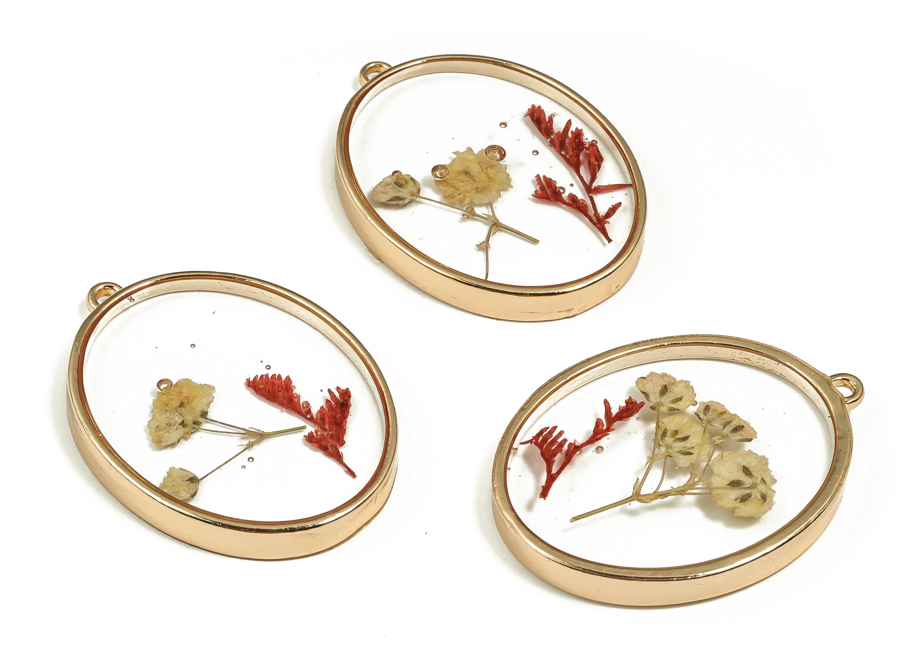 Epoxy Resin Oval Real Flower Earring Charms - Epoxy Resin Baby&#39;s-Breath&Seaweed Pendant - Gold Tone Plated Alloy - 41.15x29.98x4.7 - ZZ1931 - DOMEDBAZAAR