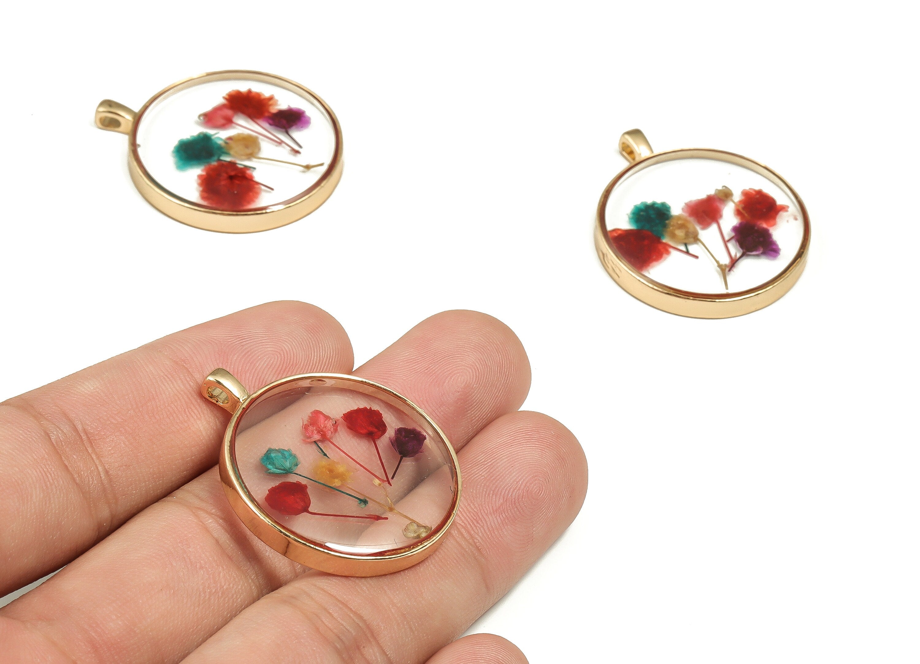 Epoxy Resin Round Real Flower Earring Charms - Epoxy Resin Baby&#39;s-Breath Pendant - Gold Tone Plated Alloy - 35x29.04x4.64mm - ZZ1911 - DOMEDBAZAAR