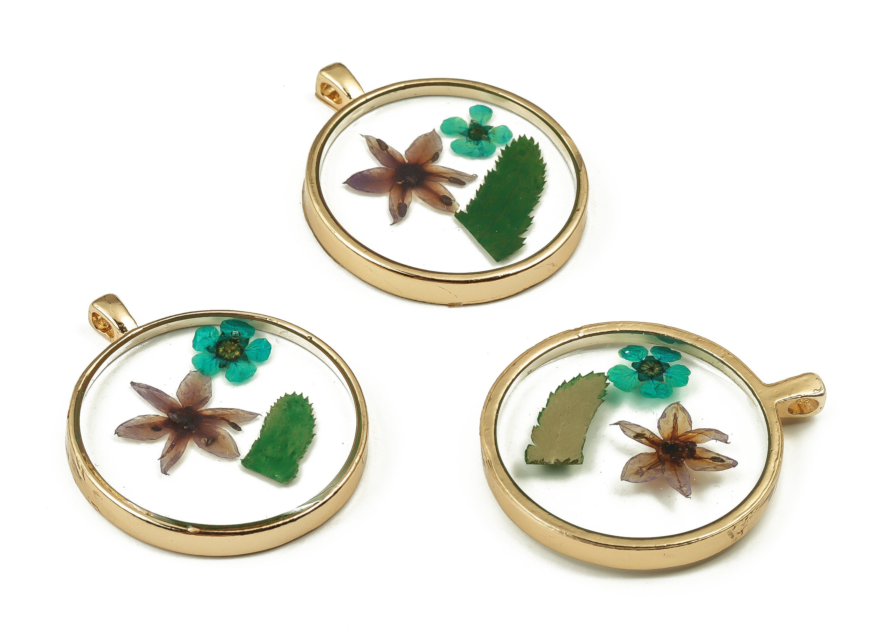 Epoxy Resin Round Real Flower Earring Charms - Epoxy Resin Chinese Narcissus&Leaf Pendant - Gold Tone Plated Alloy - 35.3x28.6x3.9mm -ZZ1903 - DOMEDBAZAAR