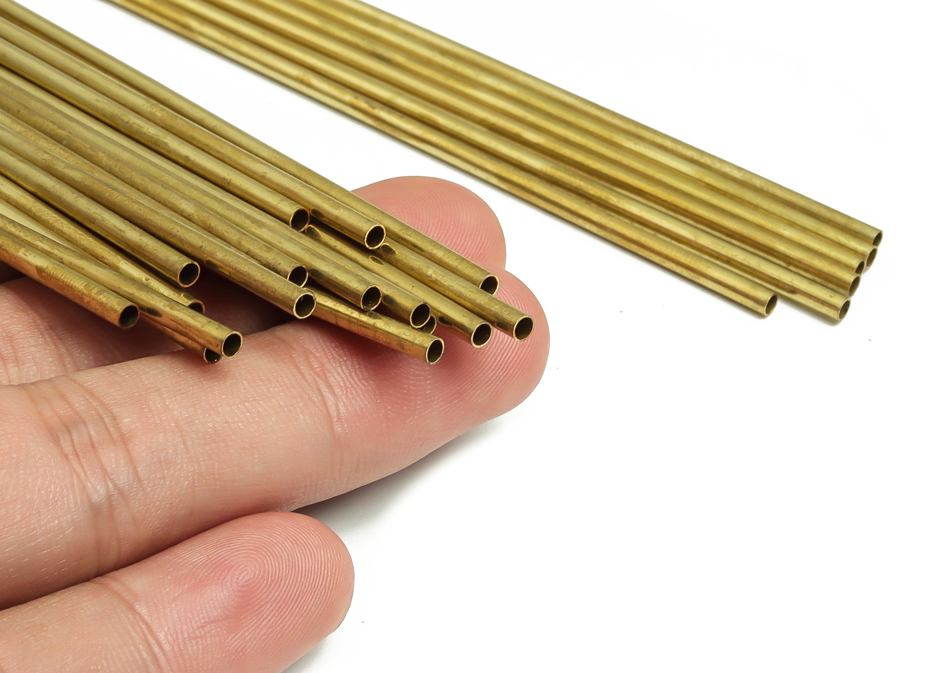 Round Brass Himmeli Tubes - Raw Brass Himmeli DIY Tube Beads - Circle Pipes for Geometric Shapes - For Air Plants -2.5x0.2x130mm- PP4569-130 - DOMEDBAZAAR