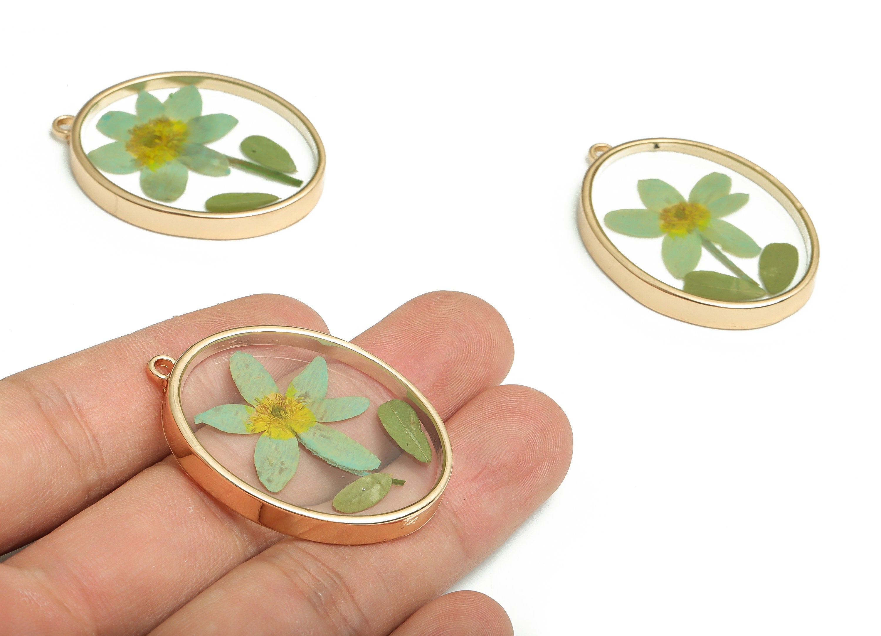 Epoxy Resin Oval Real Flower Earrings Charm - Dried Annunciator Flower Pendant Charms - Gold Tone Plated Alloy -41.17x30.12x4.91mm- ZZ1958 - DOMEDBAZAAR