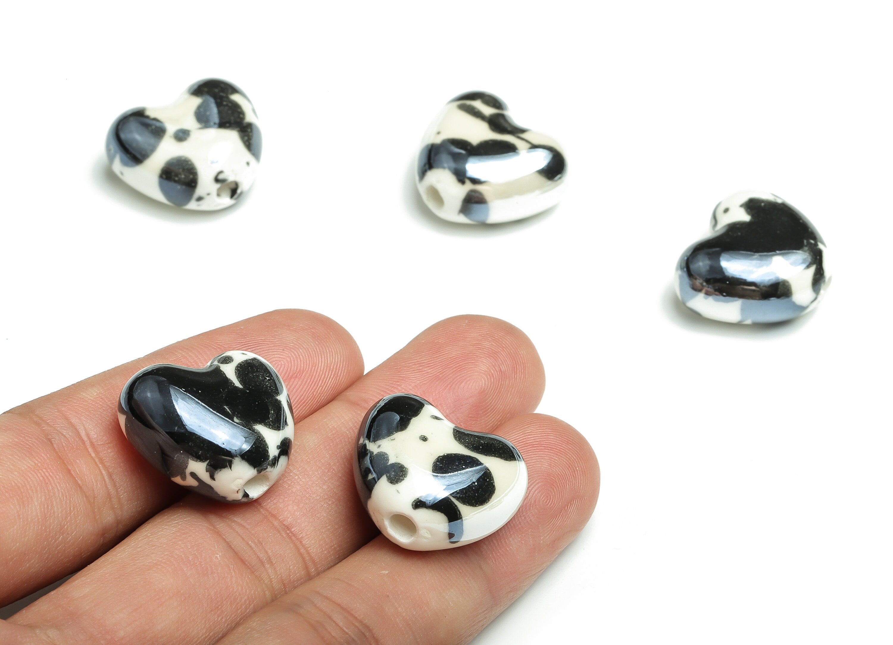Glazed Ceramic Heart Beads - Carved Heart Beads - Handmade Beads - Necklace Beads - Connectors Beads - 21.12x13.38x10.71mm - NS1441 - DOMEDBAZAAR