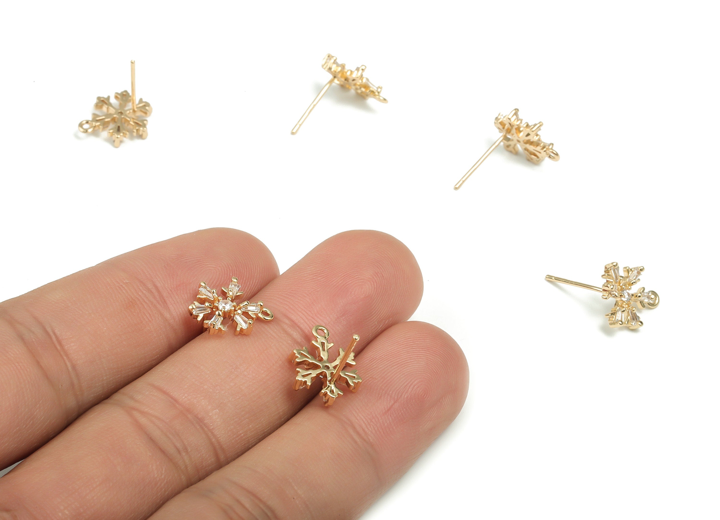 Brass Snowflake Posts - Brass Snowflake Earring Stud - 18K Real Gold Plated Brass Stud - Jewelry Supplies - 12.23x10.47mm - RGP1097 - DOMEDBAZAAR