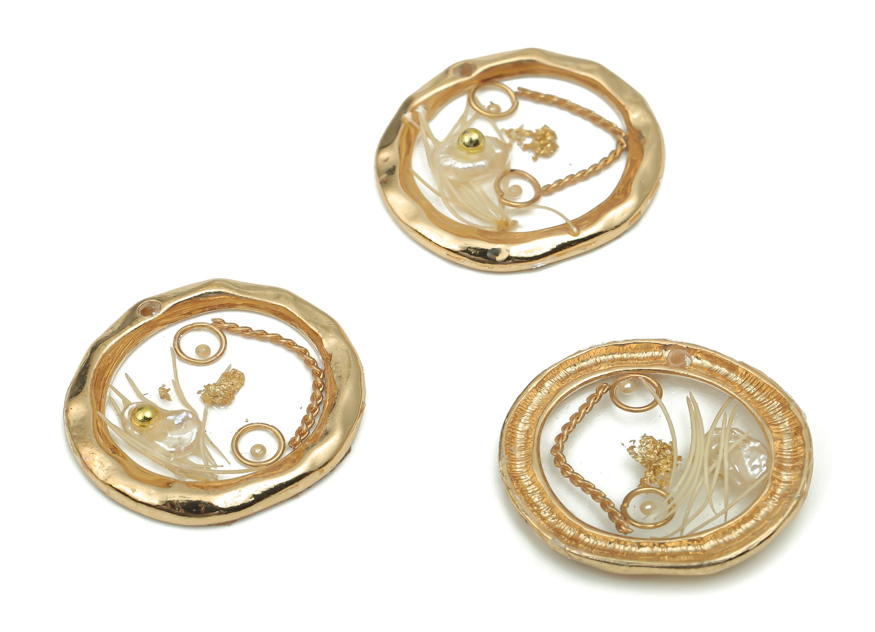 Brass Round Earring Charms -Brass Circle Pendant - Brass Round Pattern Pendant - Alloy Pattern Circle Pendant -22.93x21.24x2.7mm - RC1199 - DOMEDBAZAAR