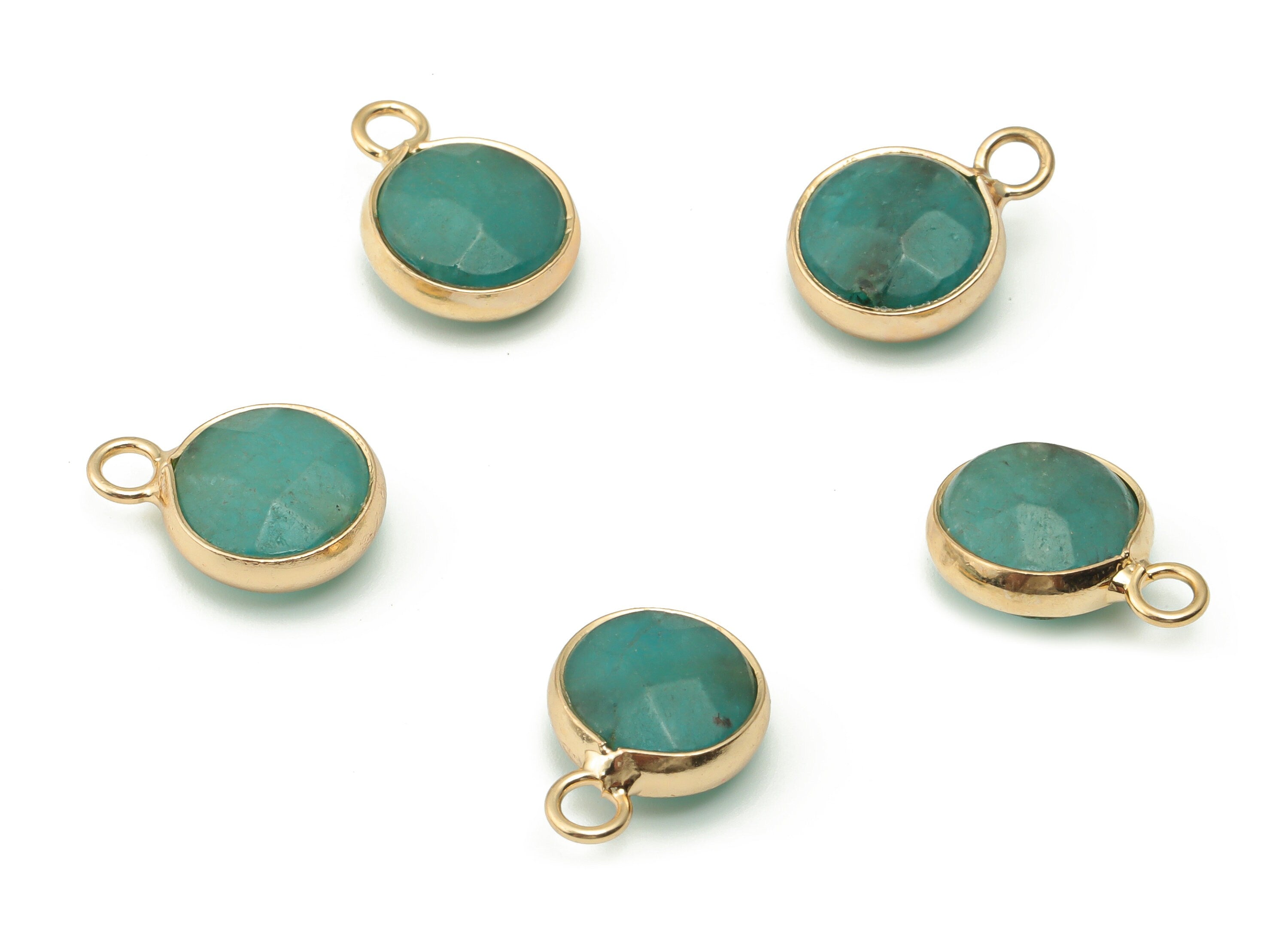 Aventurine Tumbled Round Charms - Brass Circle Pendant - Natural Stone - Gold Tone Plated Brass – Jewelry Supplies - 15.1x11.1x5.8mm–NS1553B - DOMEDBAZAAR