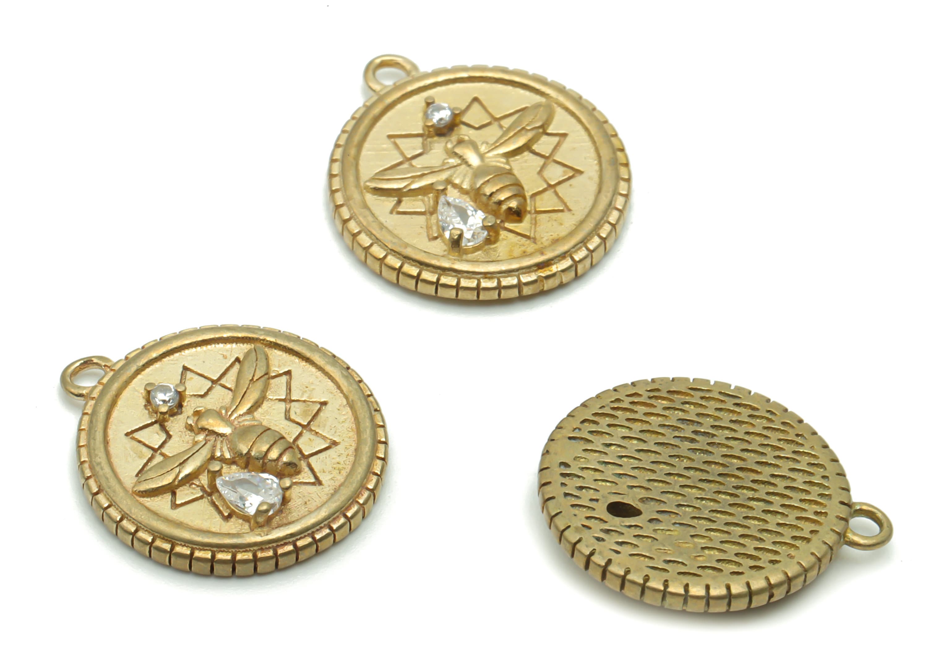Brass Round Bee Earring Charms With Zircons - Raw Brass Circle Star Pendant - Jewelry Making Supplies - 15.86x13.72x2.85mm - PP4951 - DOMEDBAZAAR