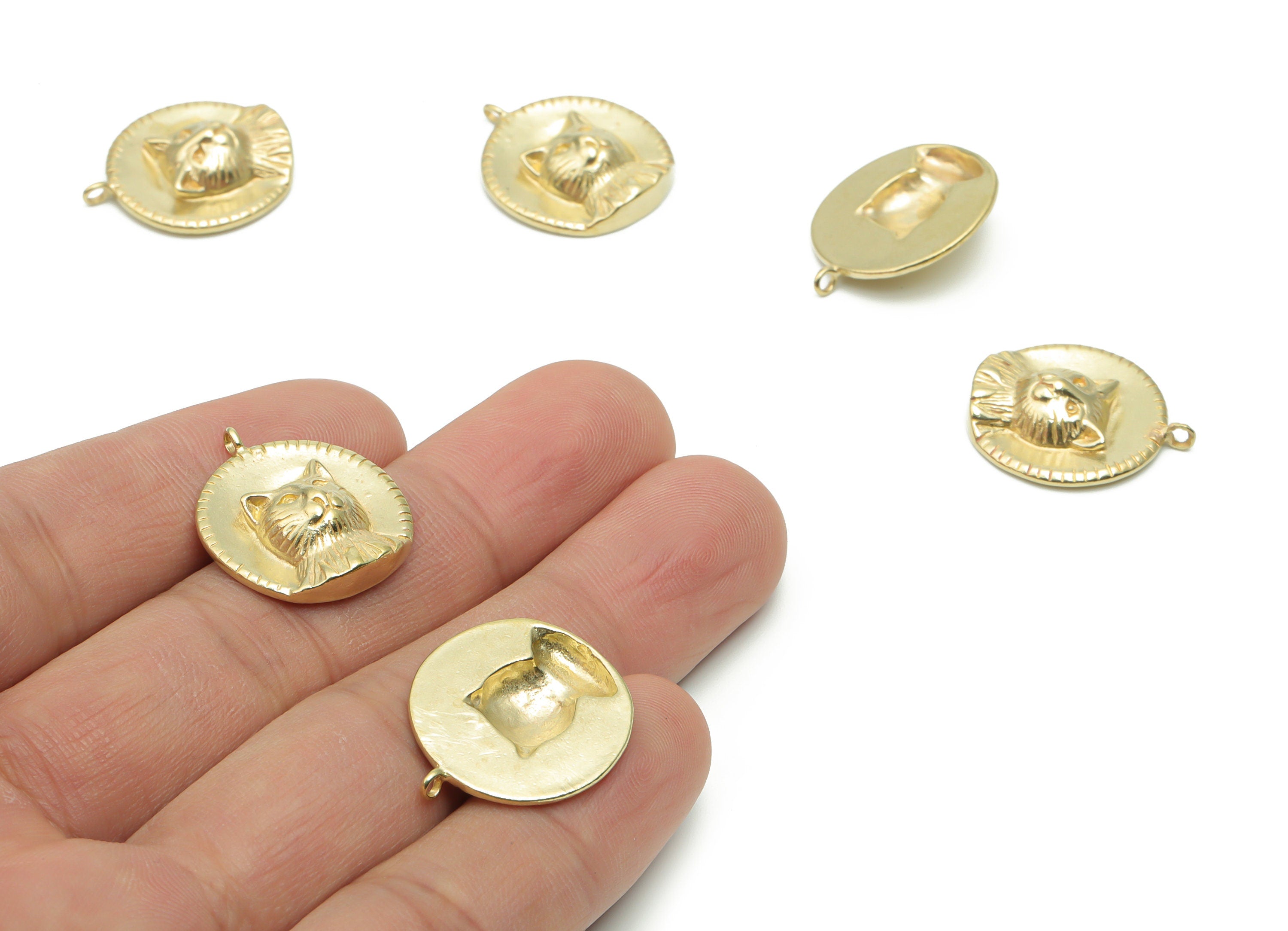 Brass Round Cat Earring Charms - Raw Brass Cat Engraved Pendant - DIY Jewelry Making Supplies - 22.32x19.12x1.16mm - PP5005 - DOMEDBAZAAR
