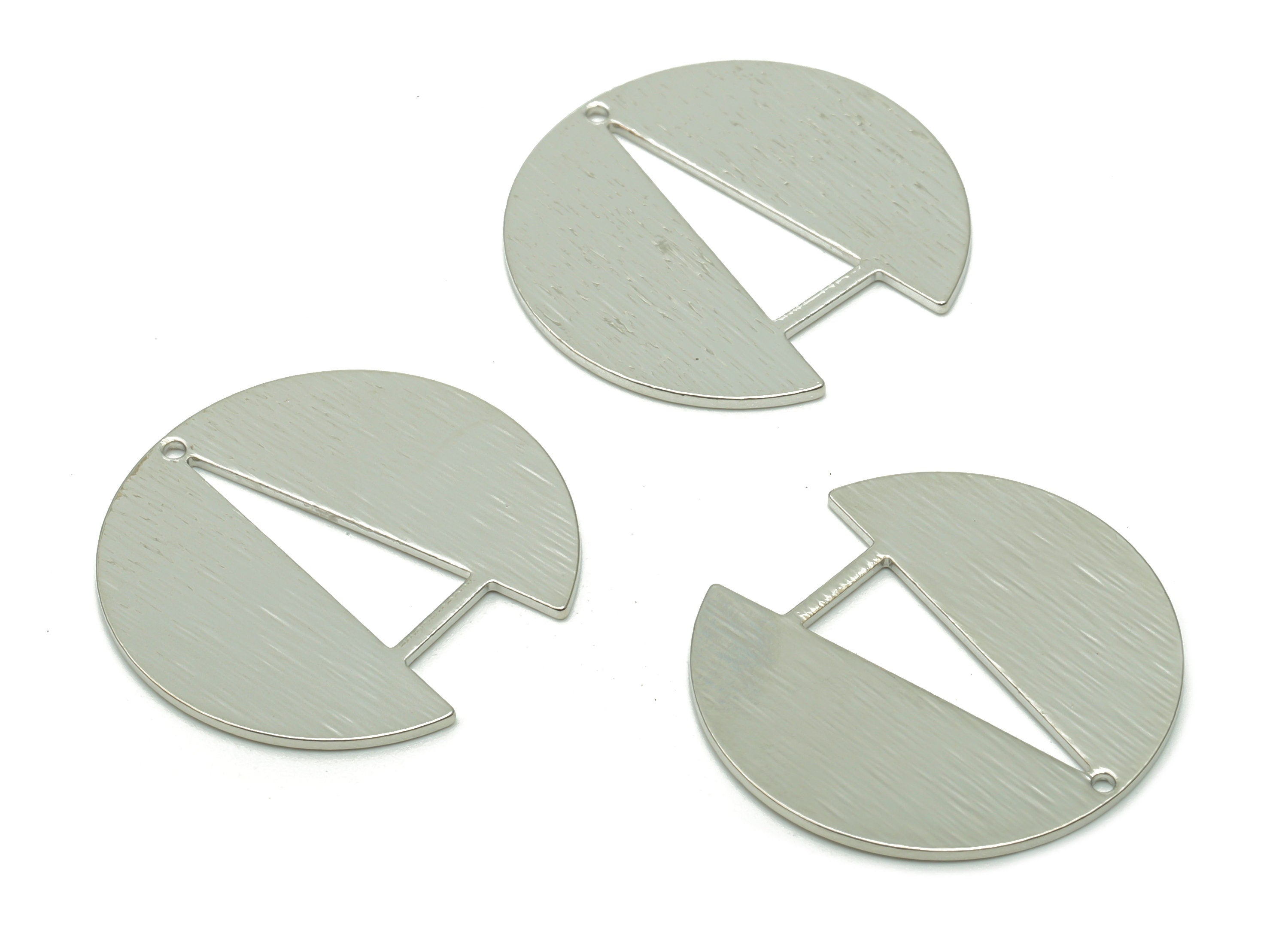 Brass Textured Round Earring Charms - Brass Circle A Pendant - Silver Tone Plated Brass - Jewelry Supplies - 25.07x24.3x0.8mm - PP2516S - DOMEDBAZAAR