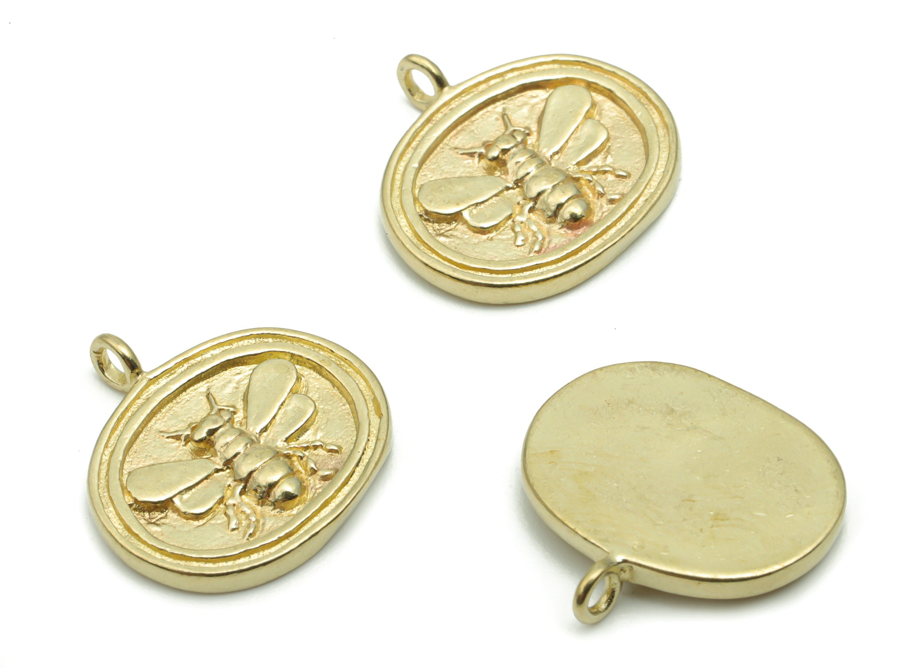 Brass Oval Bee Earring Charms - Raw Brass Bee Oval Pendant - Jewelry Making Supplies - 14.7x14.56x1.48mm - PP5041 - DOMEDBAZAAR