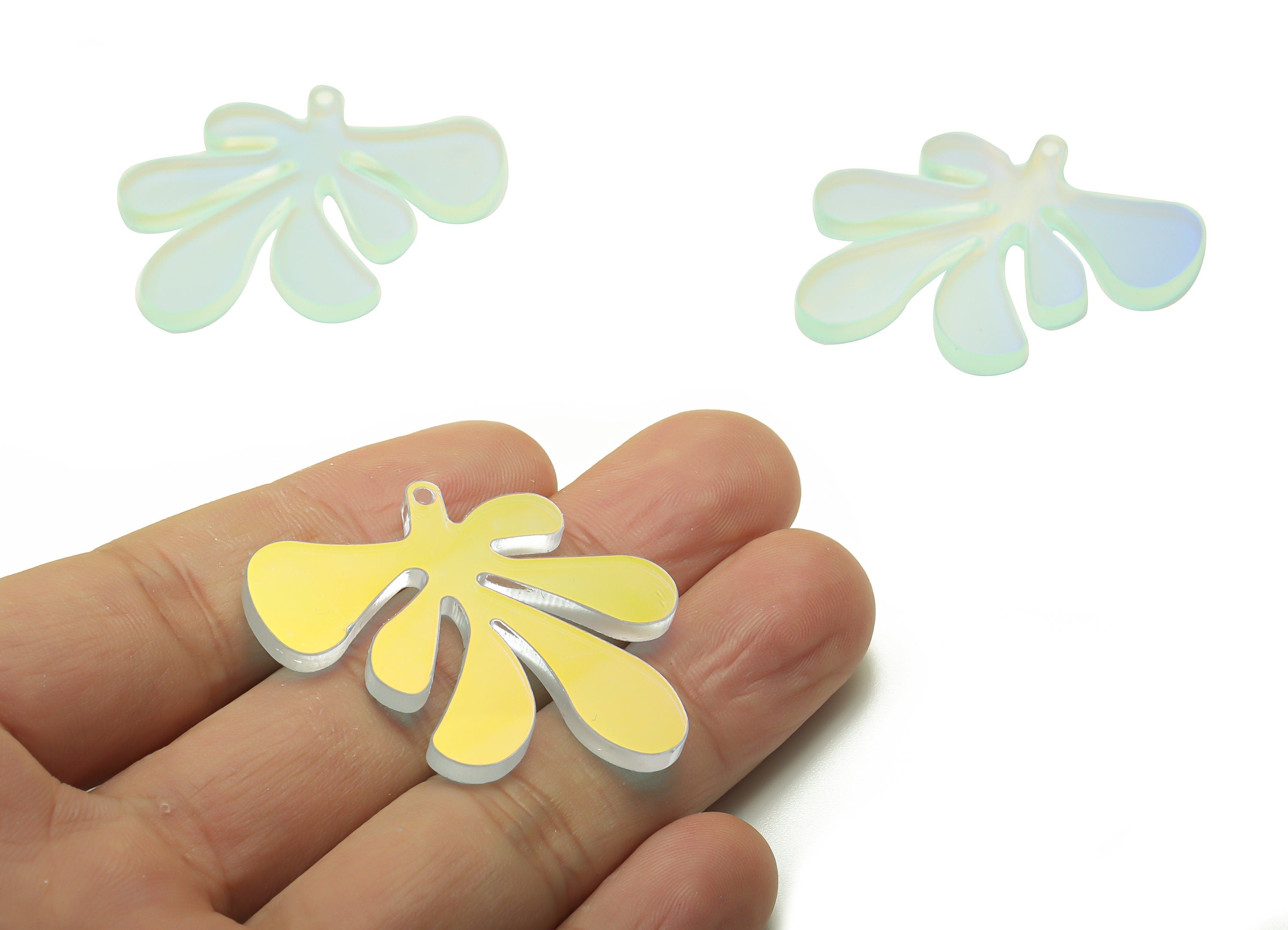 Colorful Acrylic Splash Earring Charms - Acrylic Leaf Pendant - Jewellery Making Supplies - Color Code:A575 - 40.68x37.3x2.76mm -AC2347-A575 - DOMEDBAZAAR