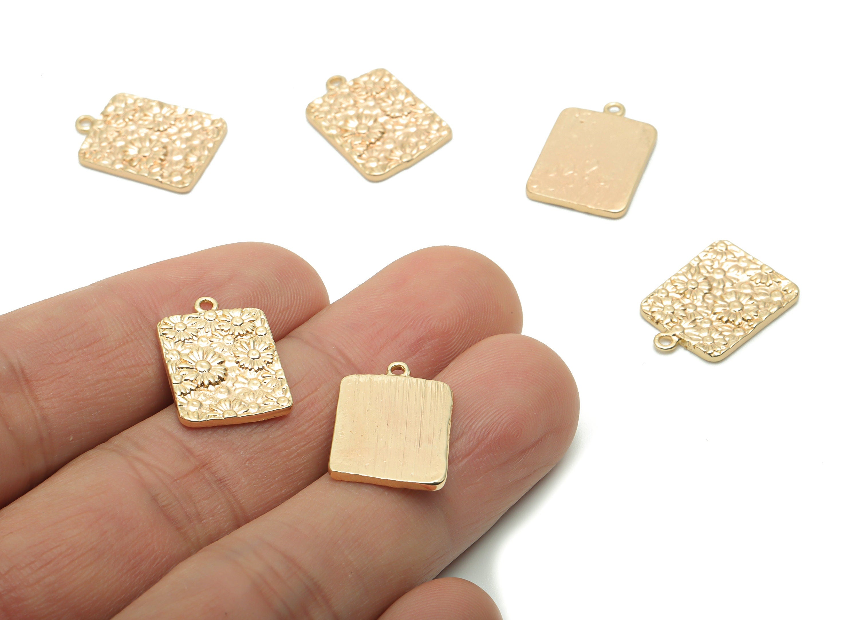 Brass Rectangle Flowers Daisy Earring Charms - Gold Flowers Rectangle Pendant - 18K Real Gold Plated Brass - 18.06x12.37x1.52mm - RGP4215 - DOMEDBAZAAR
