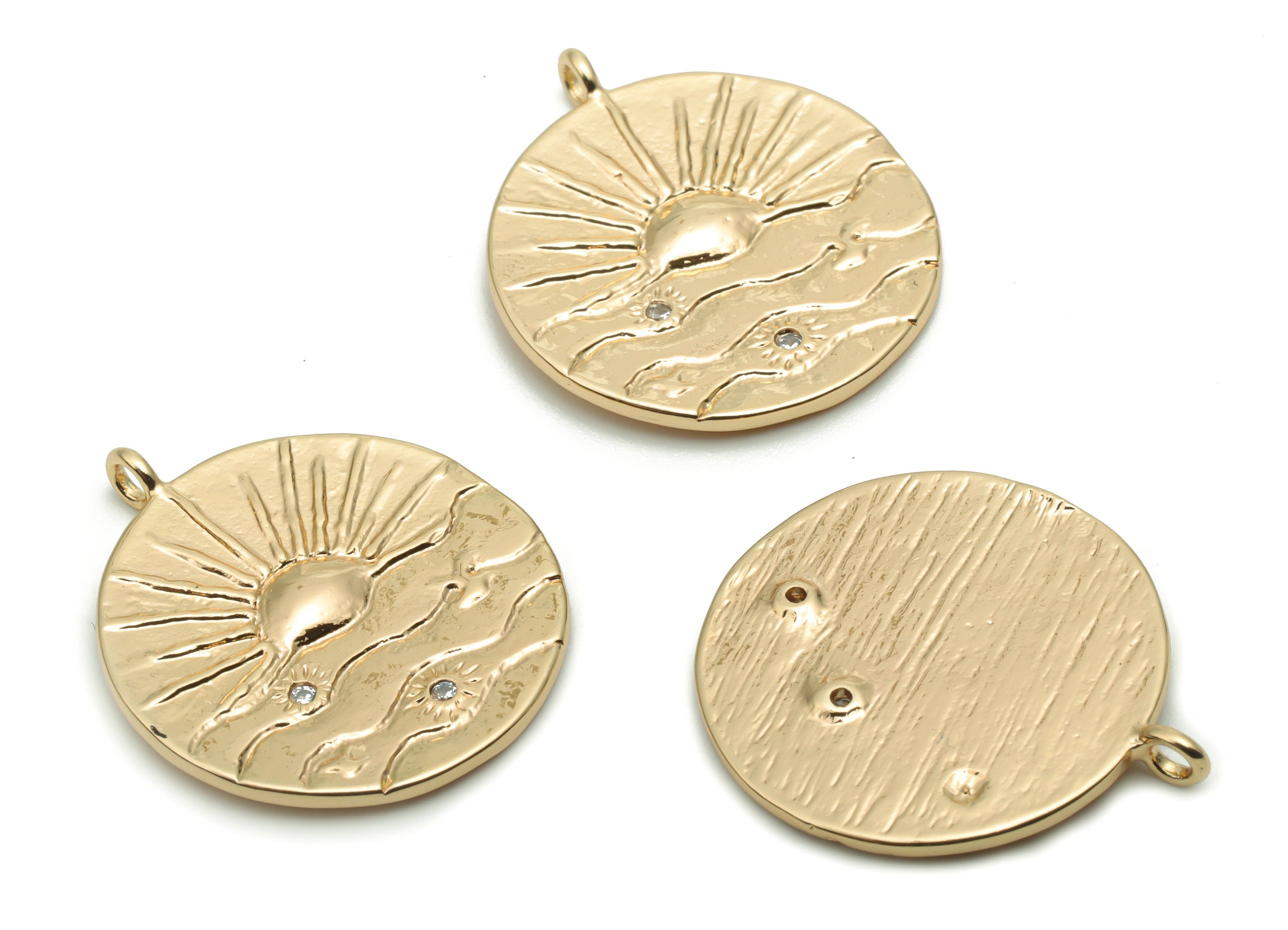 Brass Texture Round Sea Sparkle Charms With Zircons - Gold Sun Waves Pendant - 18K Real Gold Plated Brass - 22.28x19.34x1.43mm - RGP4270 - DOMEDBAZAAR