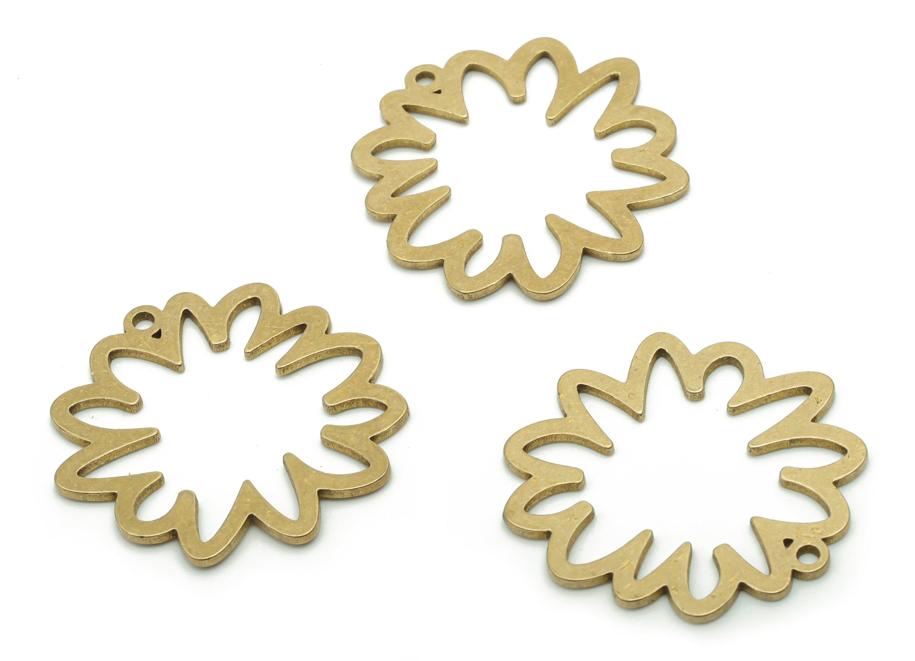 Brass Flower Earring Charms - Raw Brass Flower Pendant - DIY Jewelry Making Supplies - 25.08x24.91x0.86mm - PPA0539 - DOMEDBAZAAR