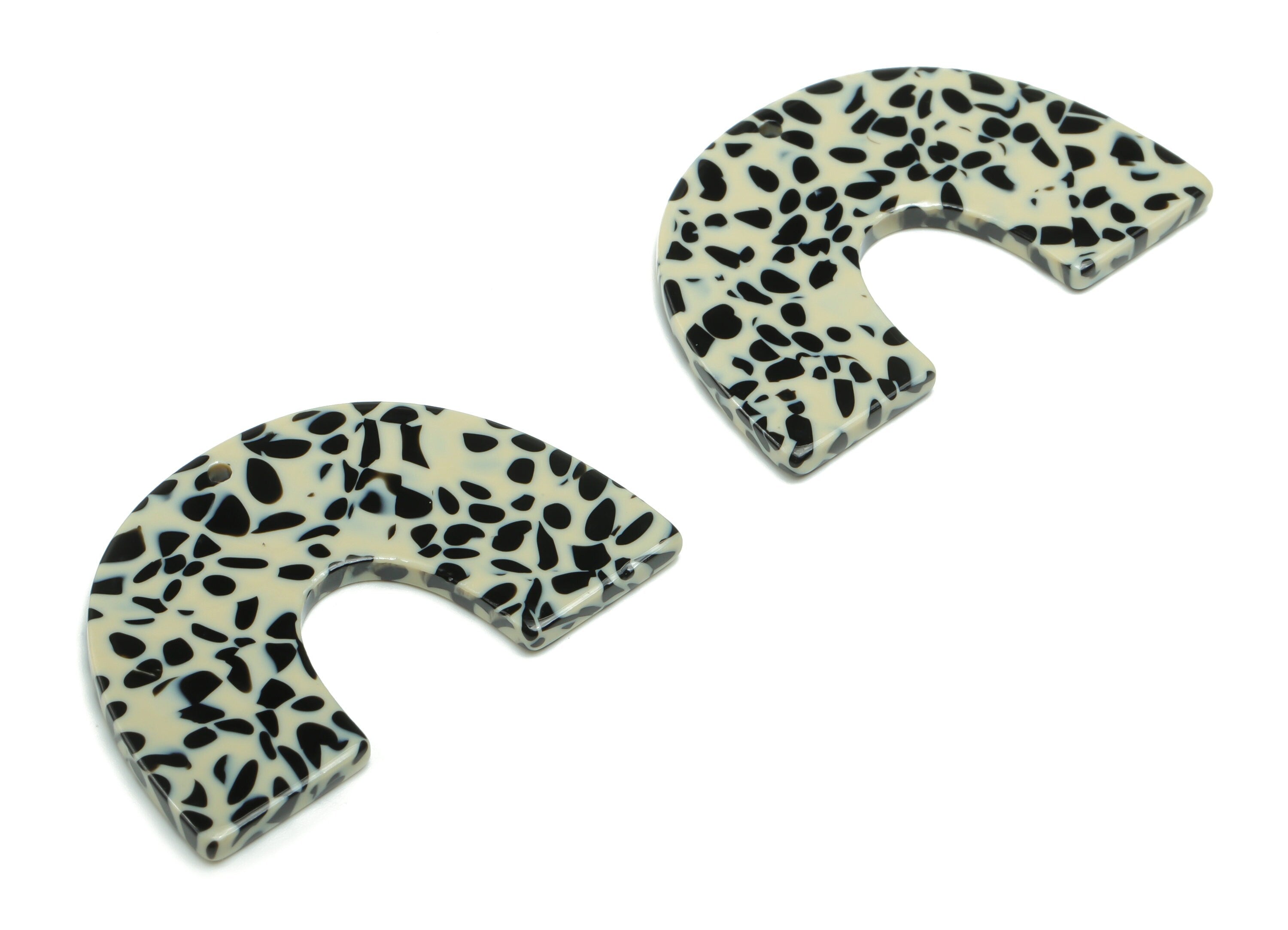 Acetate Semicircle Earring Charms - Acetate U Pendant Findings - Jewelry Supplies - Color Code: A785 - 39.72x25.96x2.4mm - AC2018-A785 - DOMEDBAZAAR