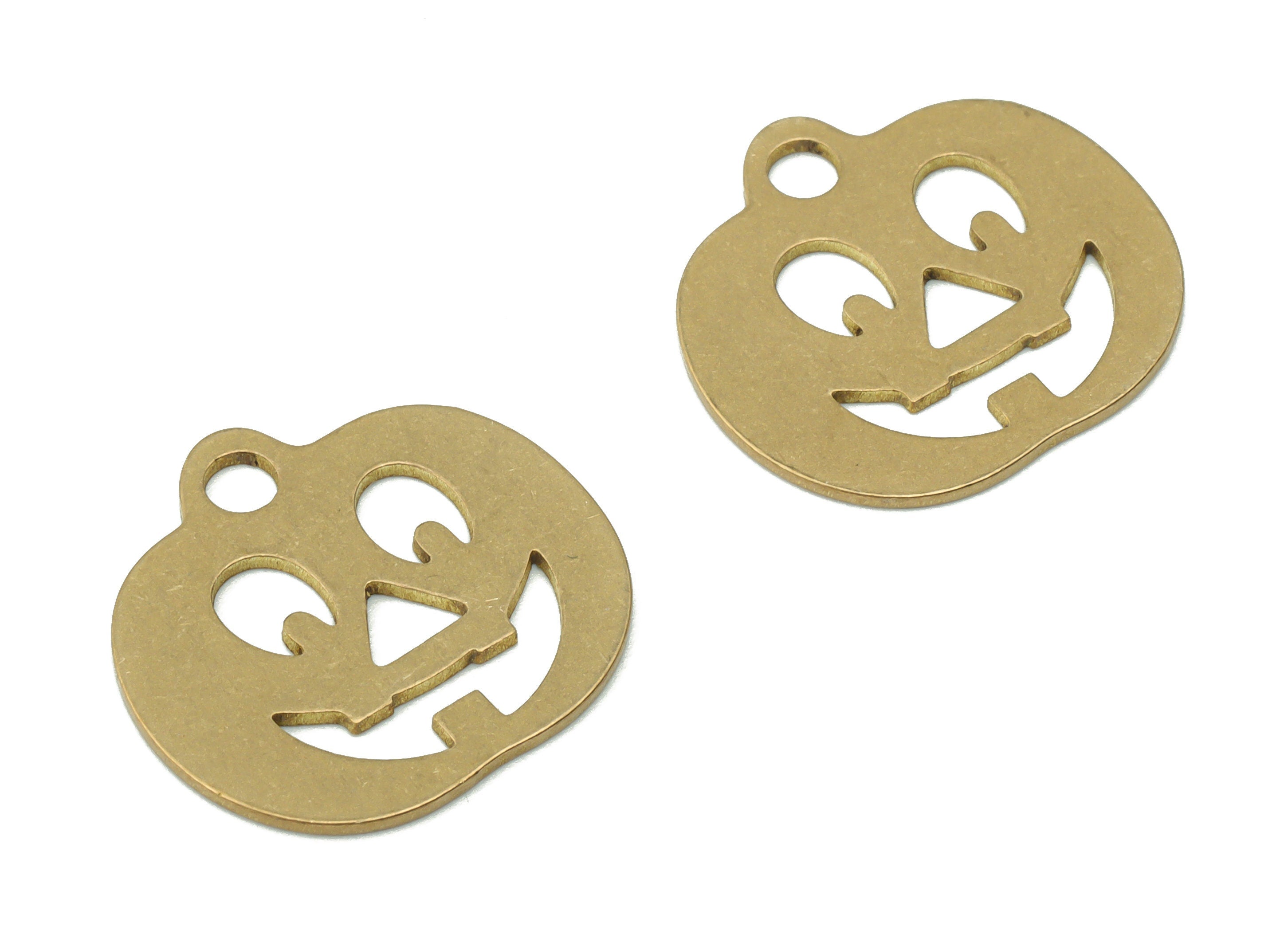 Brass Smiley Face Earring Charms - Raw Brass Pumpkin Pendant - DIY Jewelry Making Supplies - 17.81x16.88x0.64mm - PPZ0075 - DOMEDBAZAAR