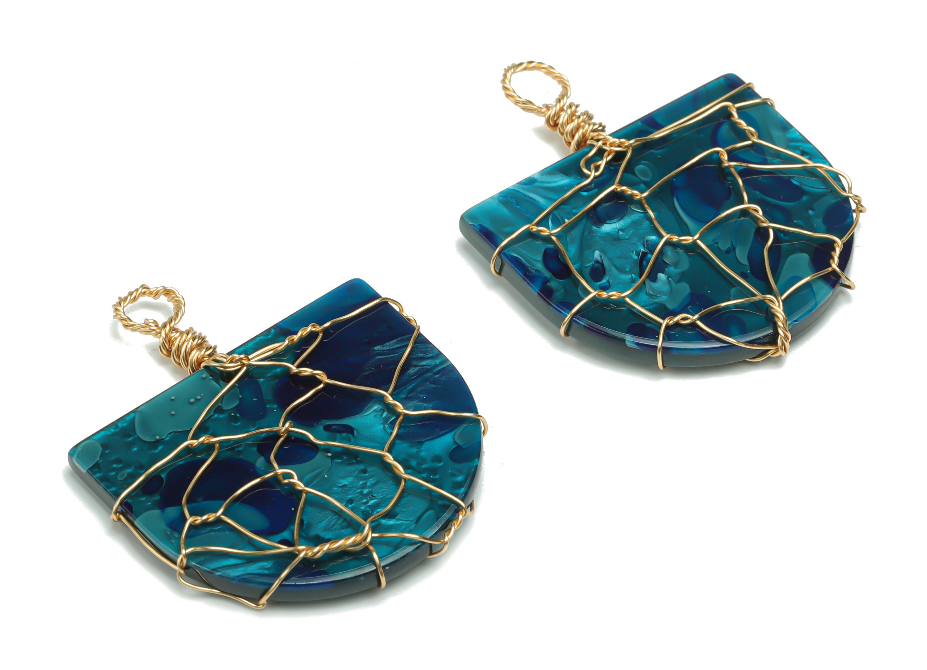 Acrylic Domed Earring Charms - Brass Wire D Pendant - Gold Brass Wire - Wire Wrapped - Color Code: A631 - 33.56x29.73x2.82mm - AC2415-A631 - DOMEDBAZAAR