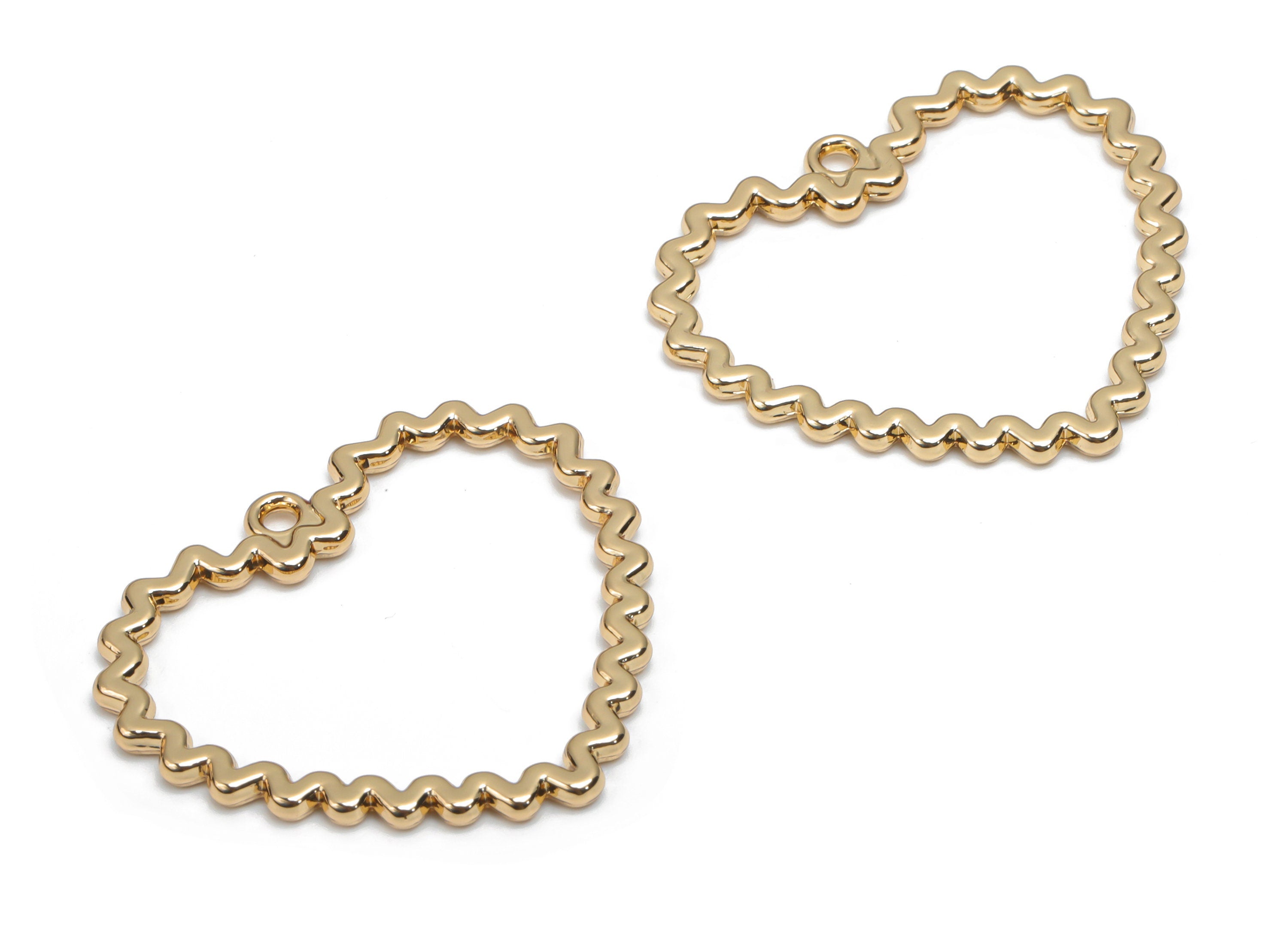 Zinc Alloy Wave Heart Earring Charms - Alloy Heart Pendant - Gold Tone Plated Alloy - Jewelry Making Supplies - 33.32x29.28x1.84mm - ZZ1998 - DOMEDBAZAAR