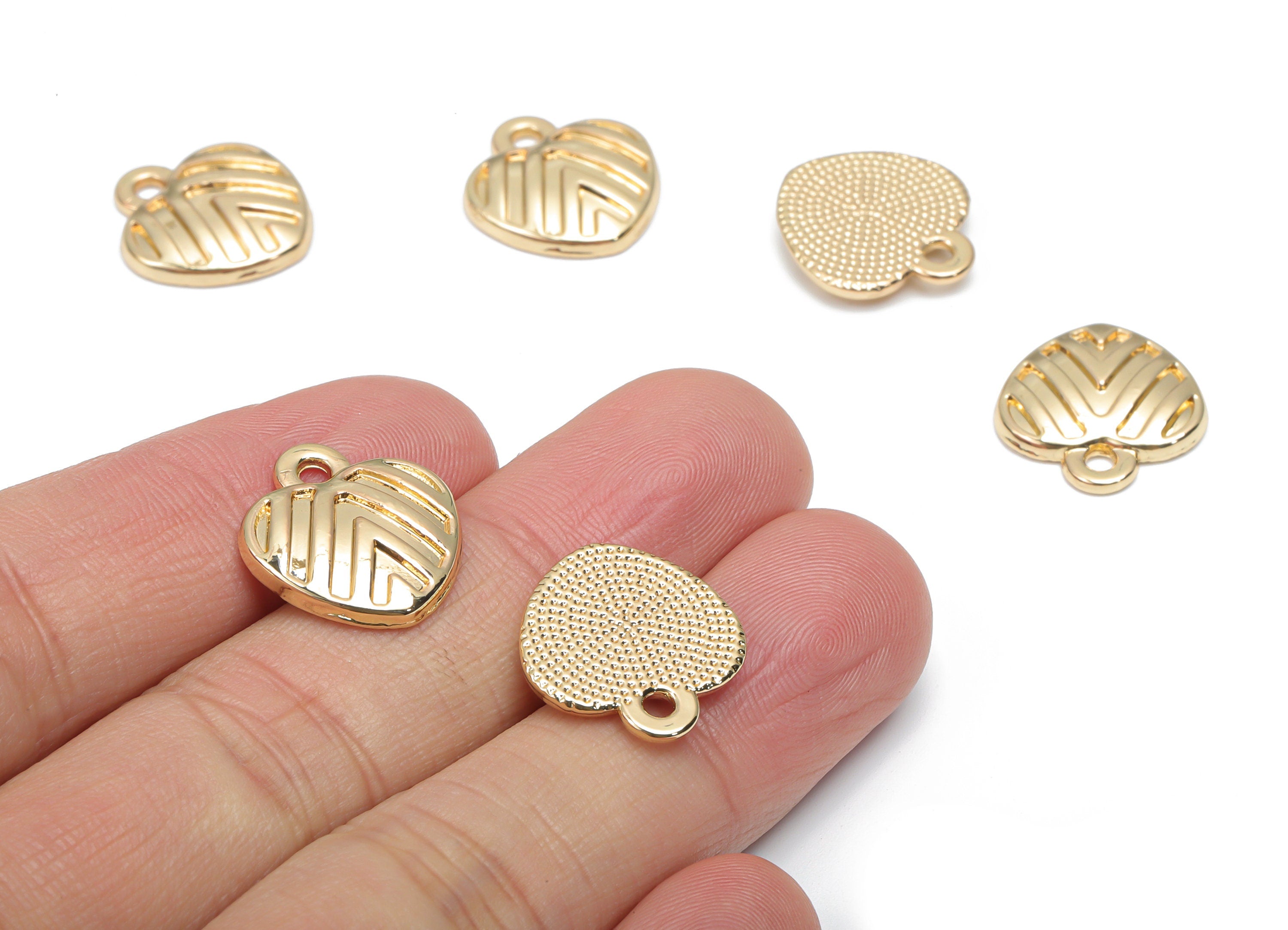 Zinc Alloy Heart Earring Charms - Alloy Heart Pendant - Gold Tone Plated Alloy - Jewelry Making Supplies - 17.45x16.24x2.95mm - ZZ2001 - DOMEDBAZAAR