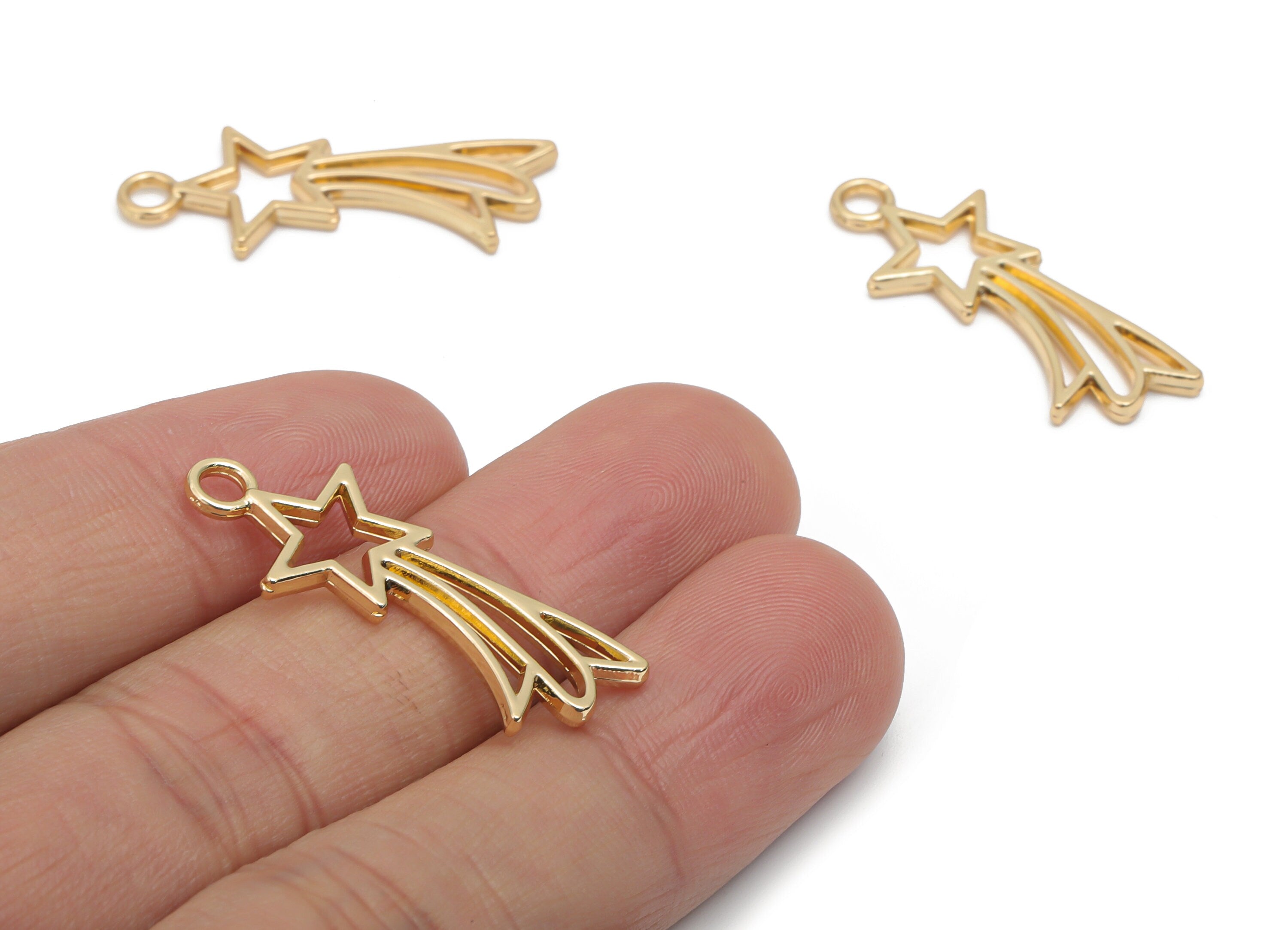 Alloy Star Tassel Earring Charms - Alloy Shooting Star Pendant - Gold Tone Plated Alloy - Jewelry Supplies - 31.57x12.61x1.81mm - ZZ2019 - DOMEDBAZAAR