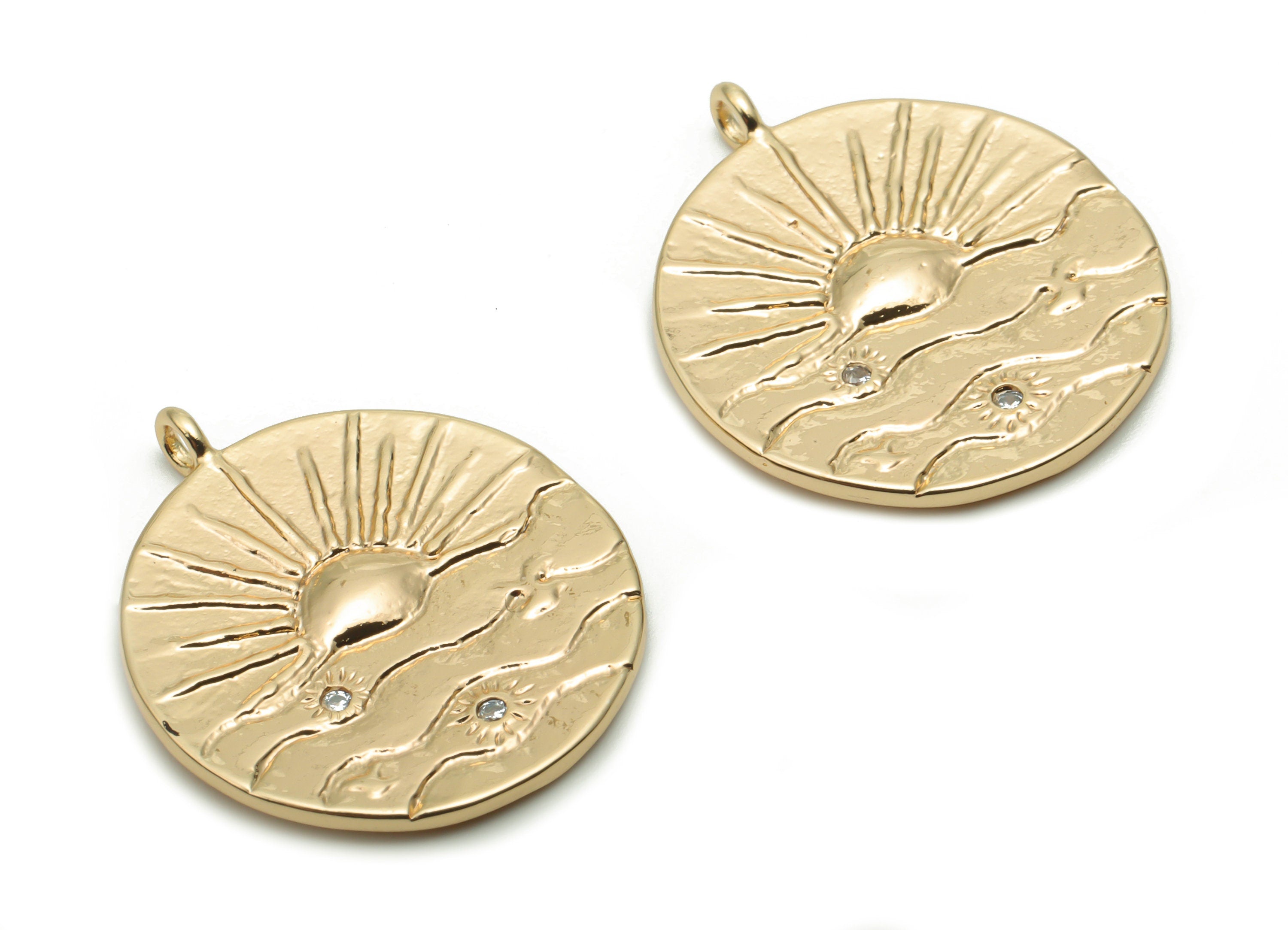 Brass Texture Round Sea Sparkle Charms With Zircons - Gold Sun Waves Pendant - 18K Real Gold Plated Brass - 22.28x19.34x1.43mm - RGP4270 - DOMEDBAZAAR