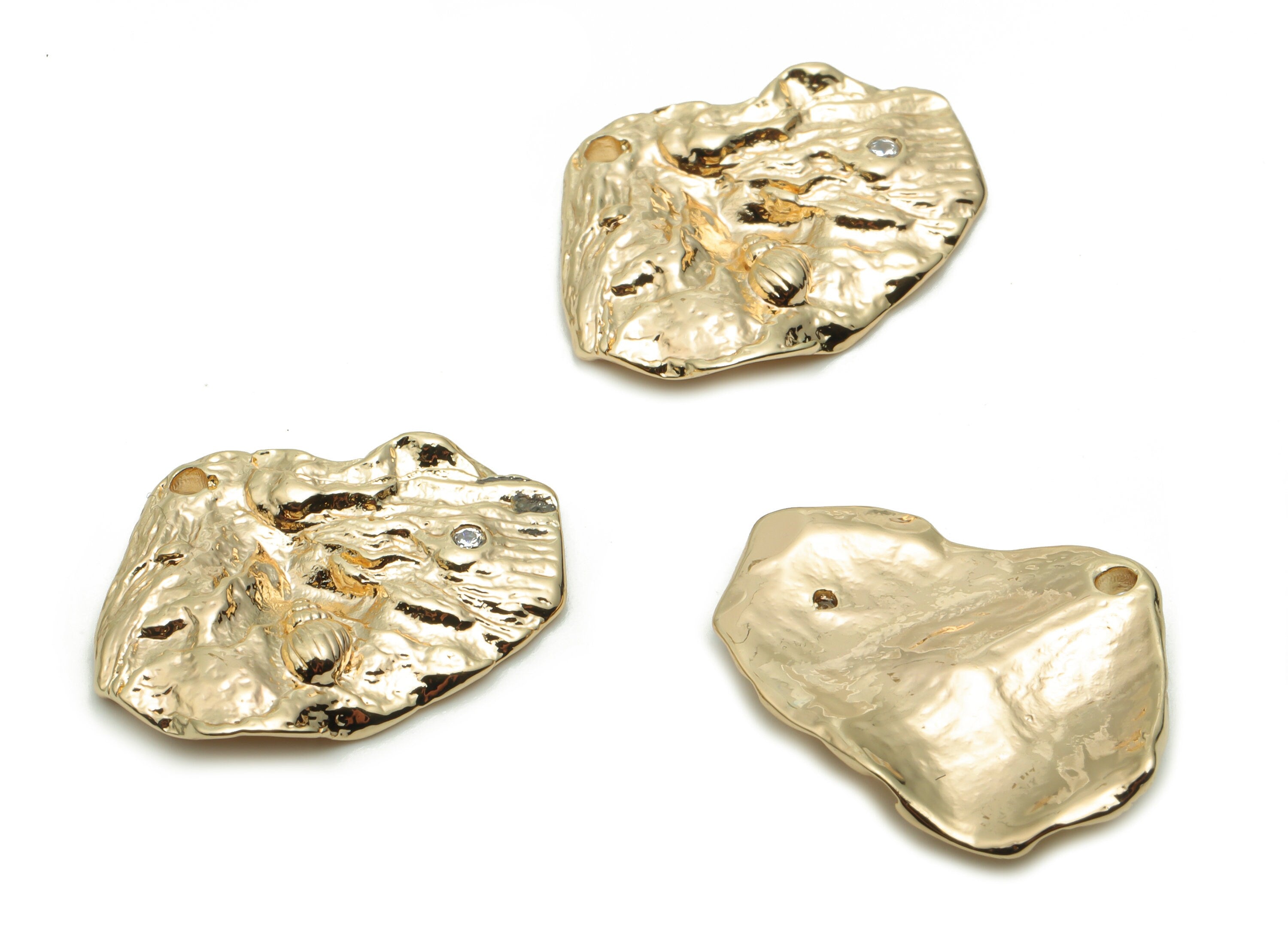 Brass Hammered Irregular Charms With Zircons - Gold Look Fassil Irregular Pendant - 18K Real Gold Plated Brass - 21.56x15.92x2.1mm - RGP4272 - DOMEDBAZAAR