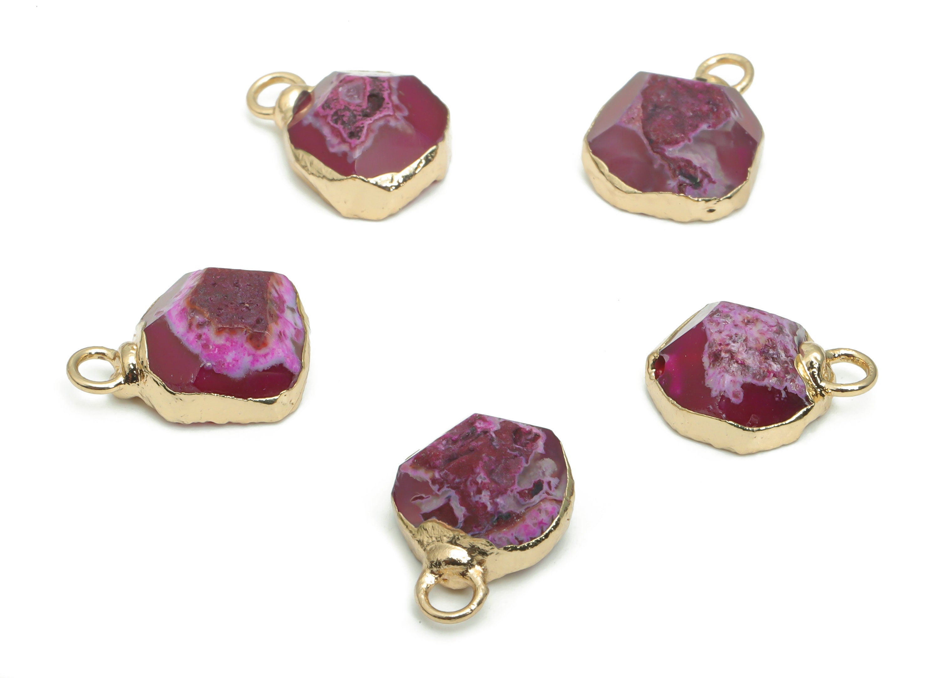 Agate Crystal Charms - Brass Wire Irregular Pendant - Natural Stone - Gold Tone Plated Brass – Jewelry Supplies - 14.49x10.3x7.5mm – NS1623B - DOMEDBAZAAR