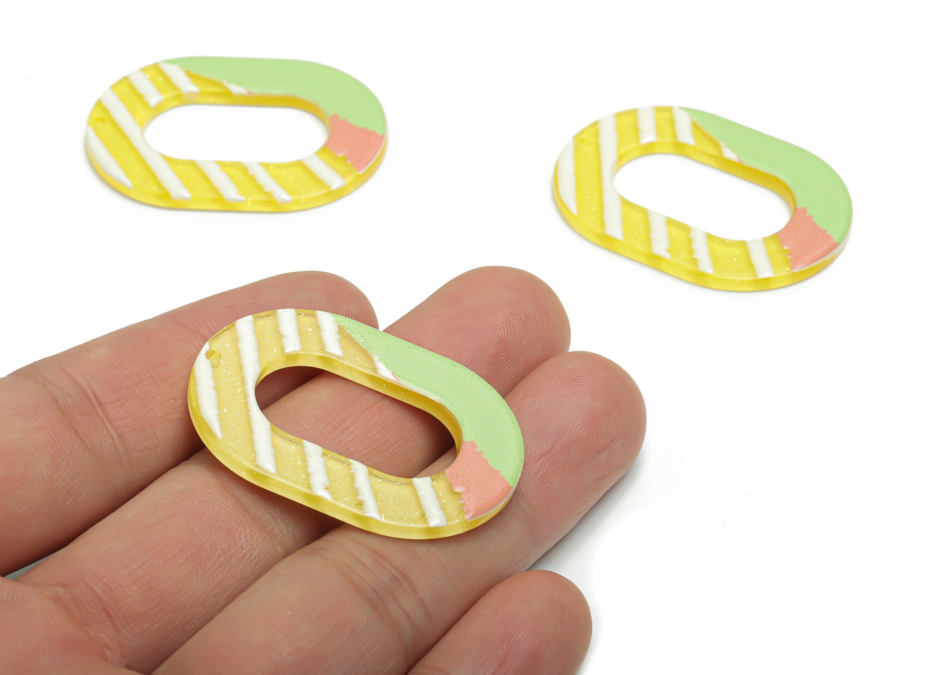 Acrylic Stripe Oval Hoop Earring Charms - Acrylic Stripe Oval Pendant - Printing Textured - Jewelry Supplies - 39.16x27.87x2.31mm - AC2454F - DOMEDBAZAAR