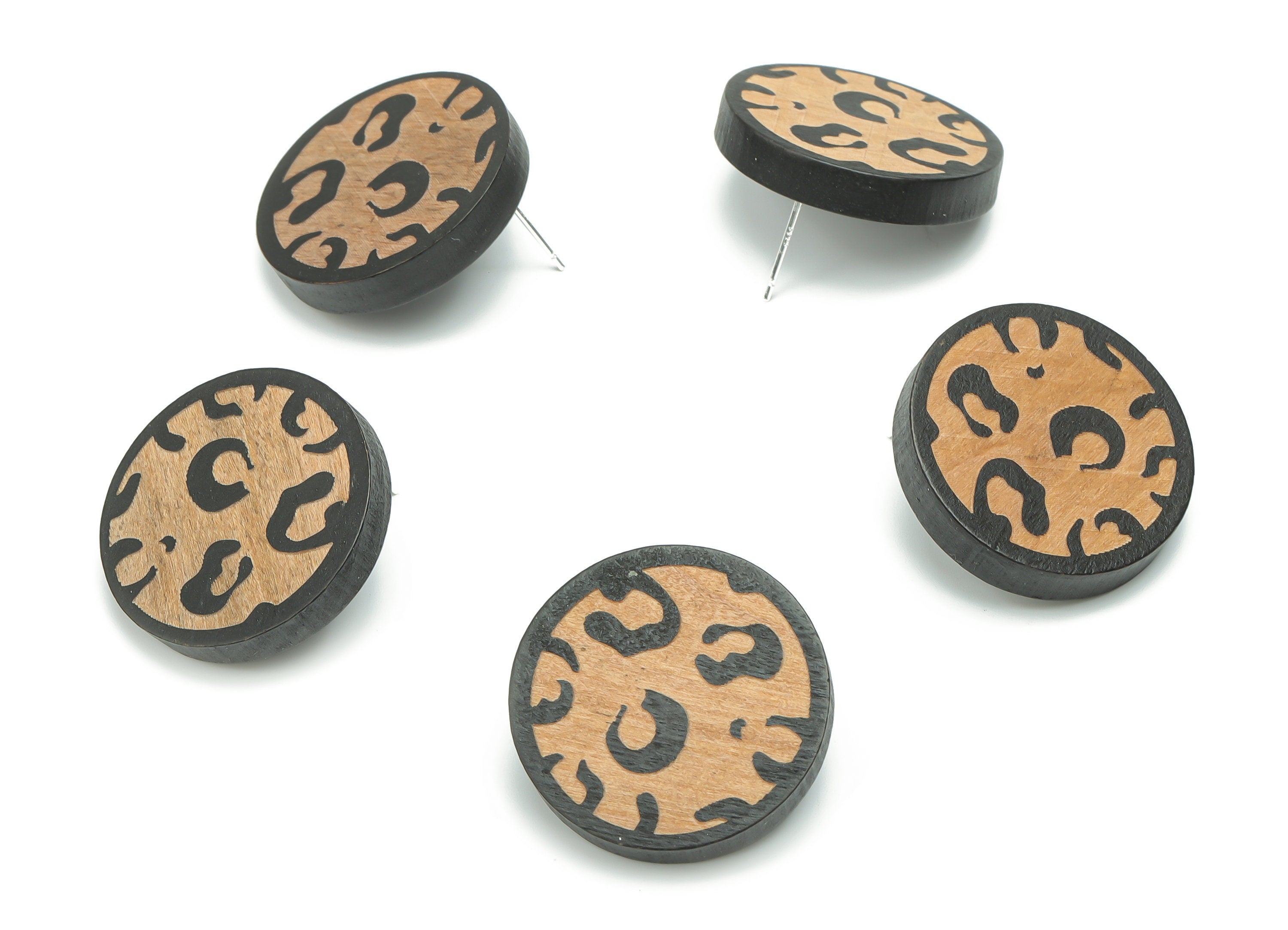 Guger Tree Wood Round Earring Stud - Guger Tree Wood Circle Post - Silver Plated Brass Stud - Jewelry Supplies - 27.83x27.83x4.95mm - BB1160 - DOMEDBAZAAR