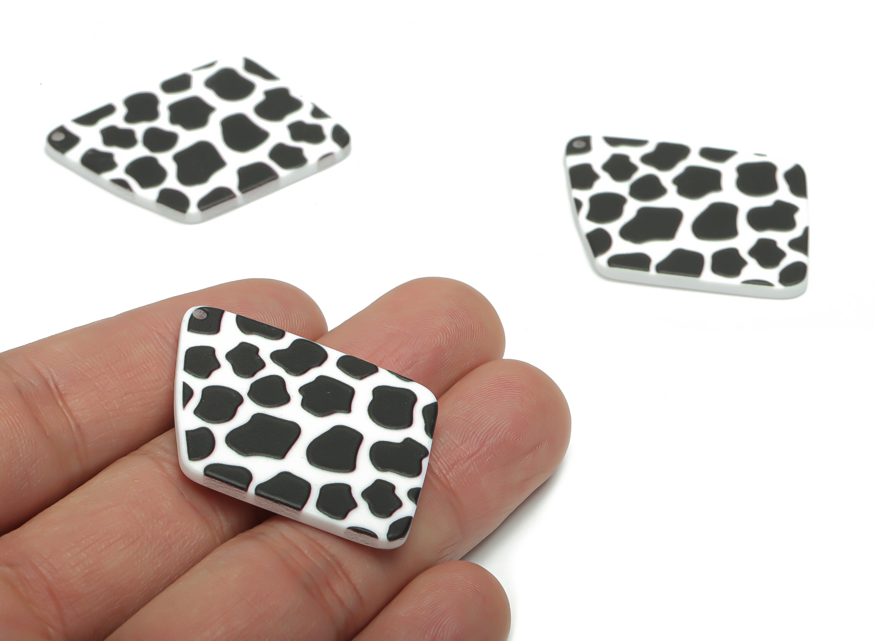 Acrylic Leopard Rhombus Earring Charms - Acrylic Diamond Pendant - Jewelry Making Supplies - 42.54x34.4x2.29mm - AC2436 - DOMEDBAZAAR
