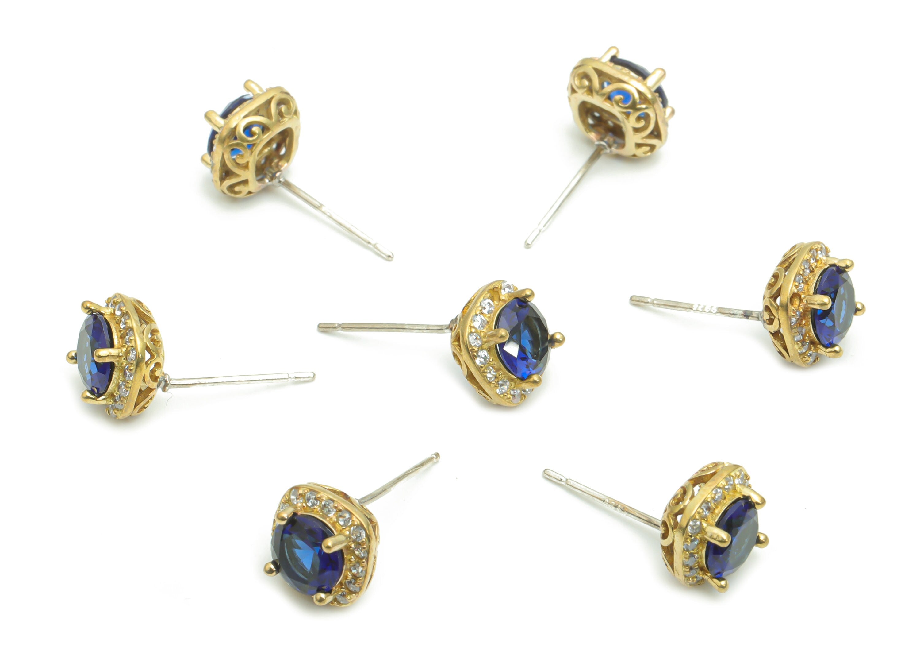 Brass Square Earring Stud With Zircons - Raw Brass Square Earring Post With Glass - Silver Plated Cupronickel - 8.34x8.34x5.66mm - PP5146 - DOMEDBAZAAR