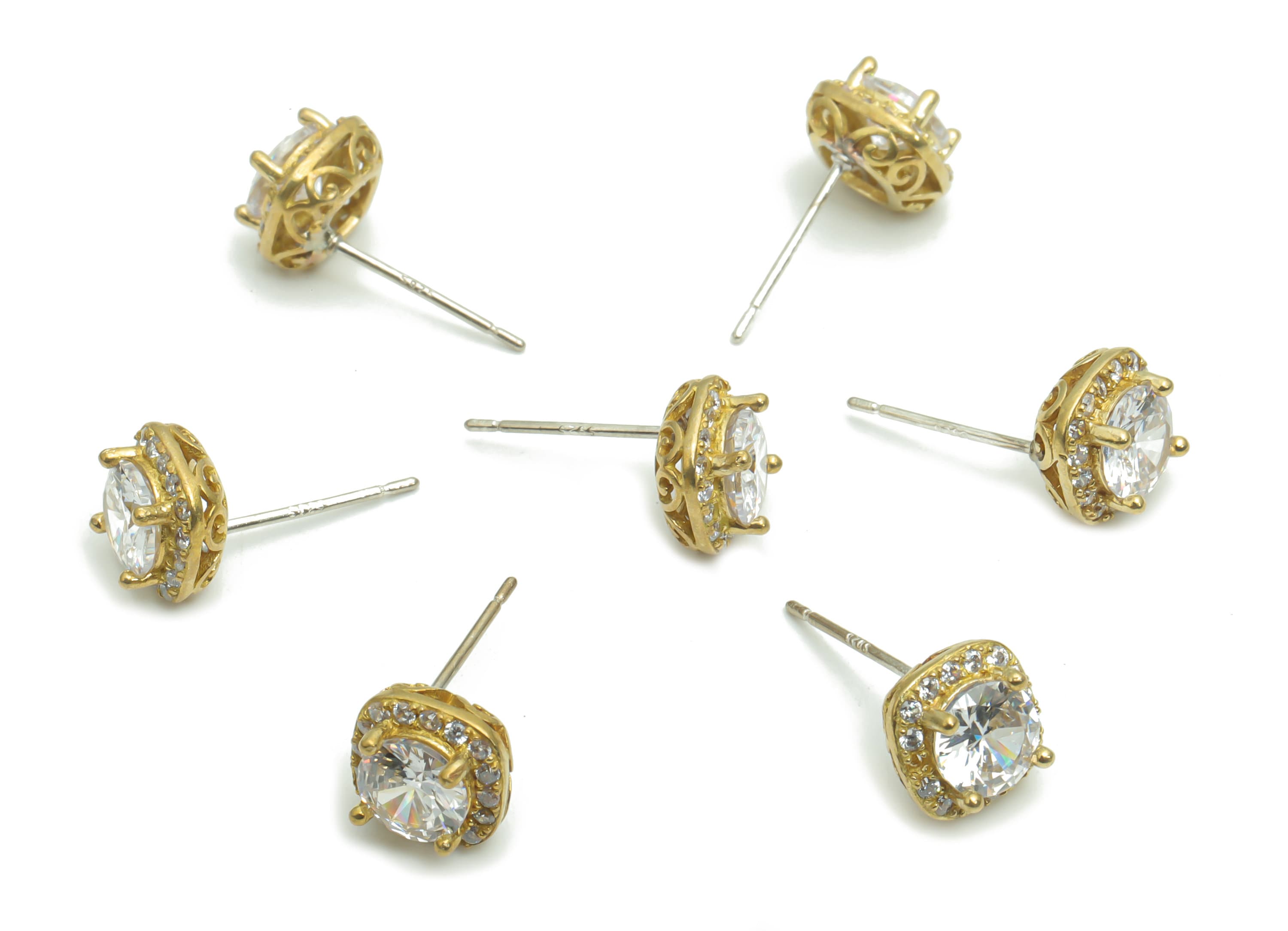 Brass Square Earring Stud With Zircons - Raw Brass Square Post - Silver Plated Cupronickel - Jewelry Supplies - 8.34x8.34x5.66mm - PP5145 - DOMEDBAZAAR