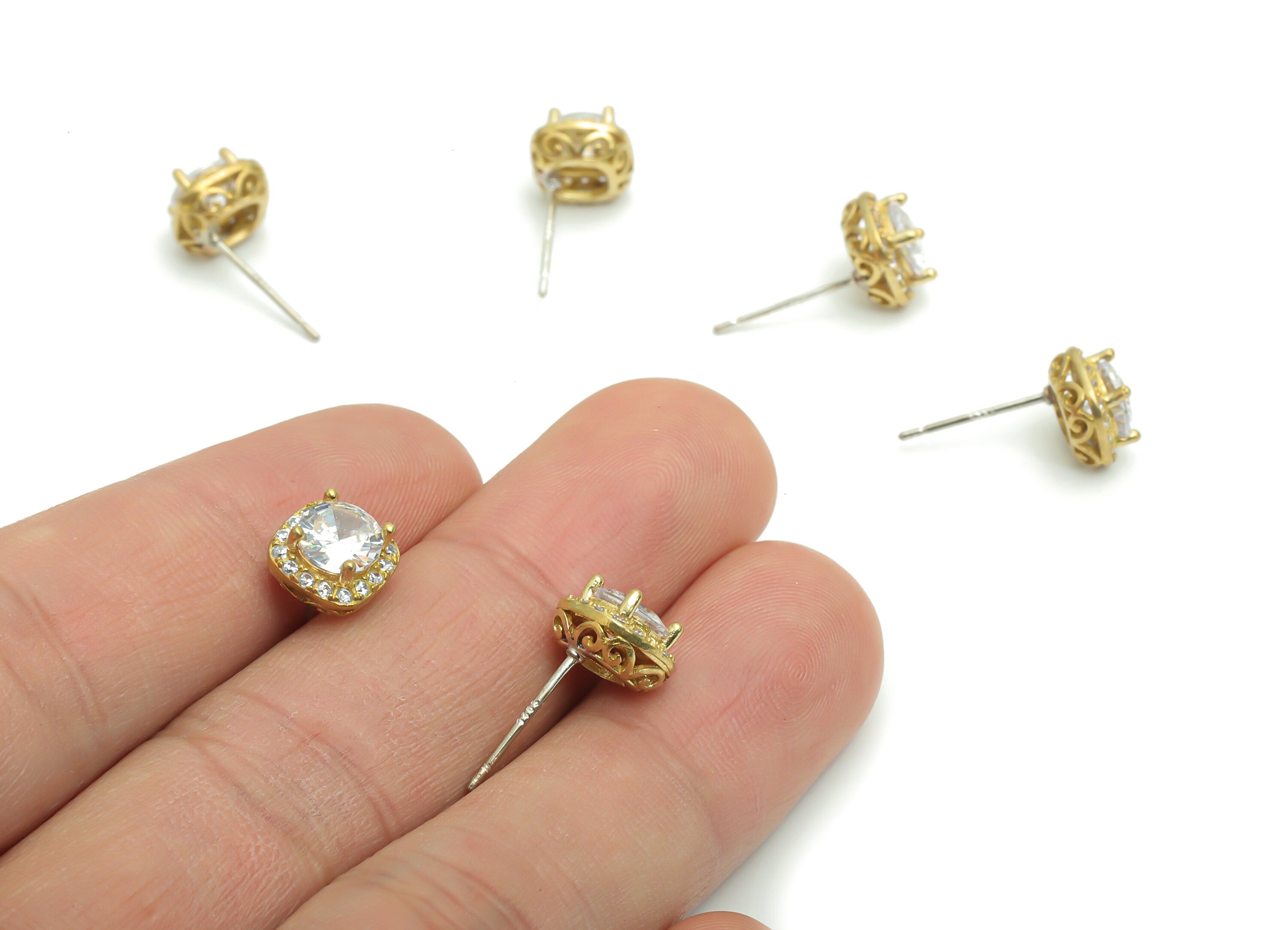 Brass Square Earring Stud With Zircons - Raw Brass Square Post - Silver Plated Cupronickel - Jewelry Supplies - 8.34x8.34x5.66mm - PP5145 - DOMEDBAZAAR