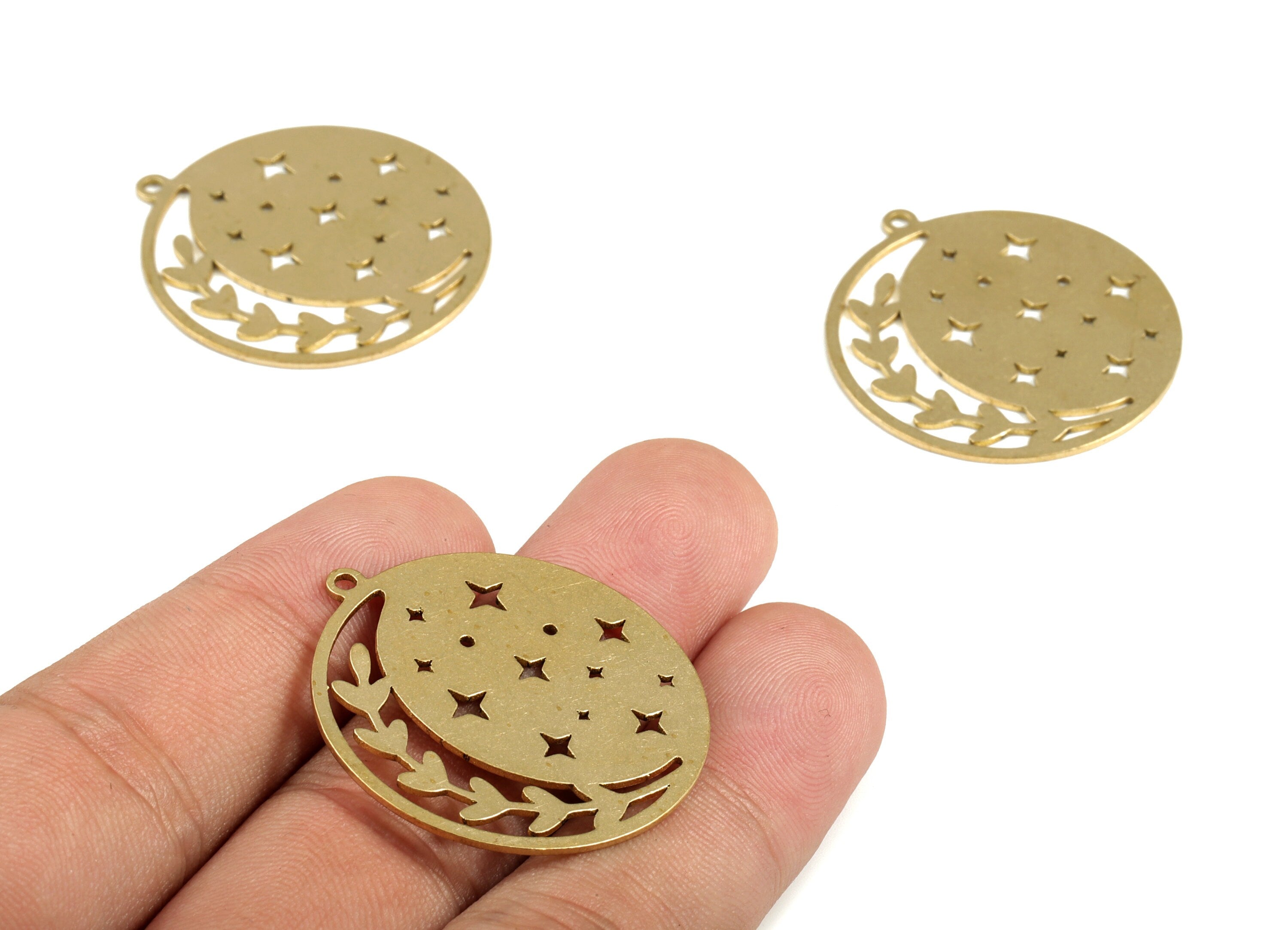 Brass Round Star Earring Charms - Raw Brass Circle Branch Pendant - Jewelry Making Supplies - 34.66x31.75x0.84mm - PP4009 - DOMEDBAZAAR