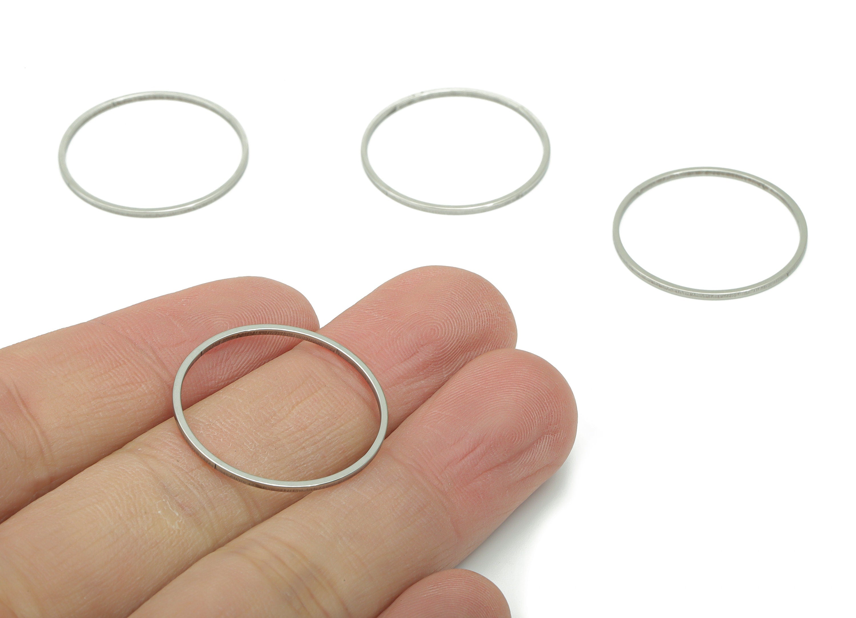 Stainless Steel 201 Round Hoop Connector - 25*1*1mm - Stainless Steel 201 Circle Ring Links - Jewelry Supplies - 24.74x24.74x1mm - SS1367-25 - DOMEDBAZAAR