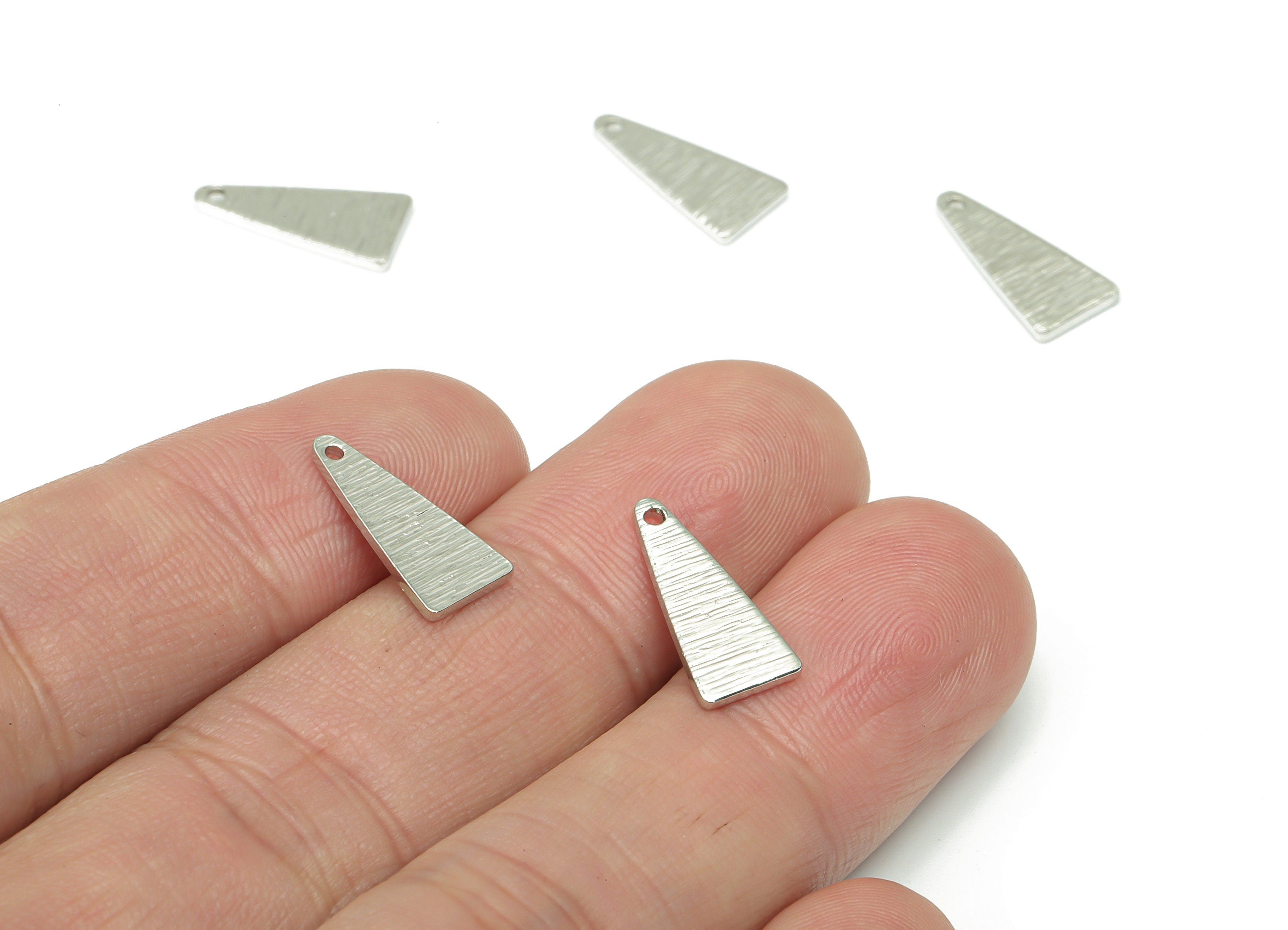 Brass Texture Triangle Earring Charms - White Gold Triangle Pendant - 18k Real White Gold Plated Brass - 15.34x7.11x0.1mm - RGP4354S - DOMEDBAZAAR