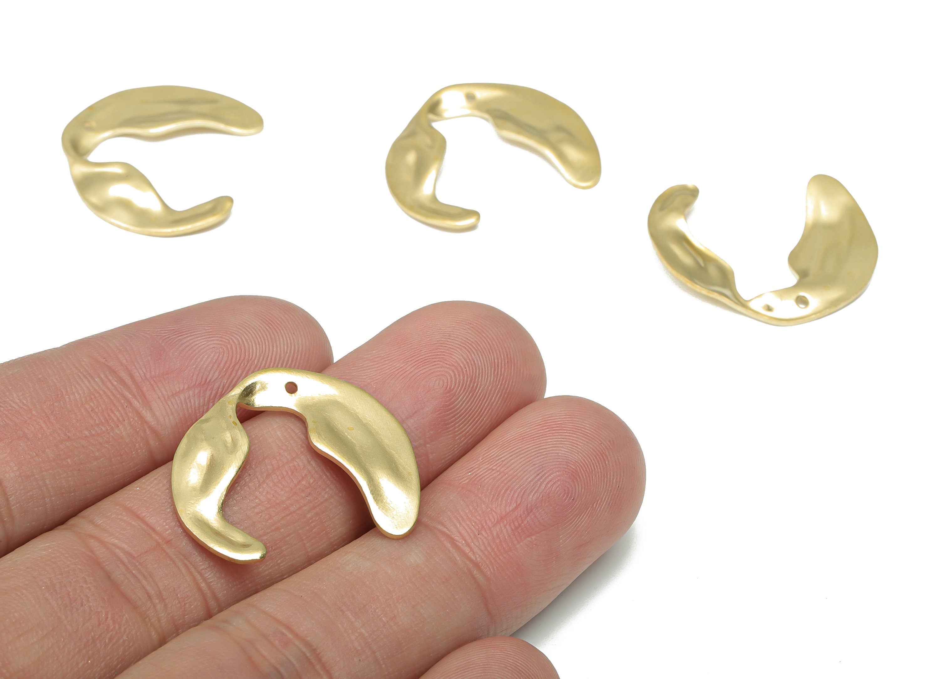 Brass Wave U Earring Charms - Raw Brass Oval Sign Pendant - Jewelry Making Supplies - 25.3x21.69x0.68mm - PP5193 - DOMEDBAZAAR