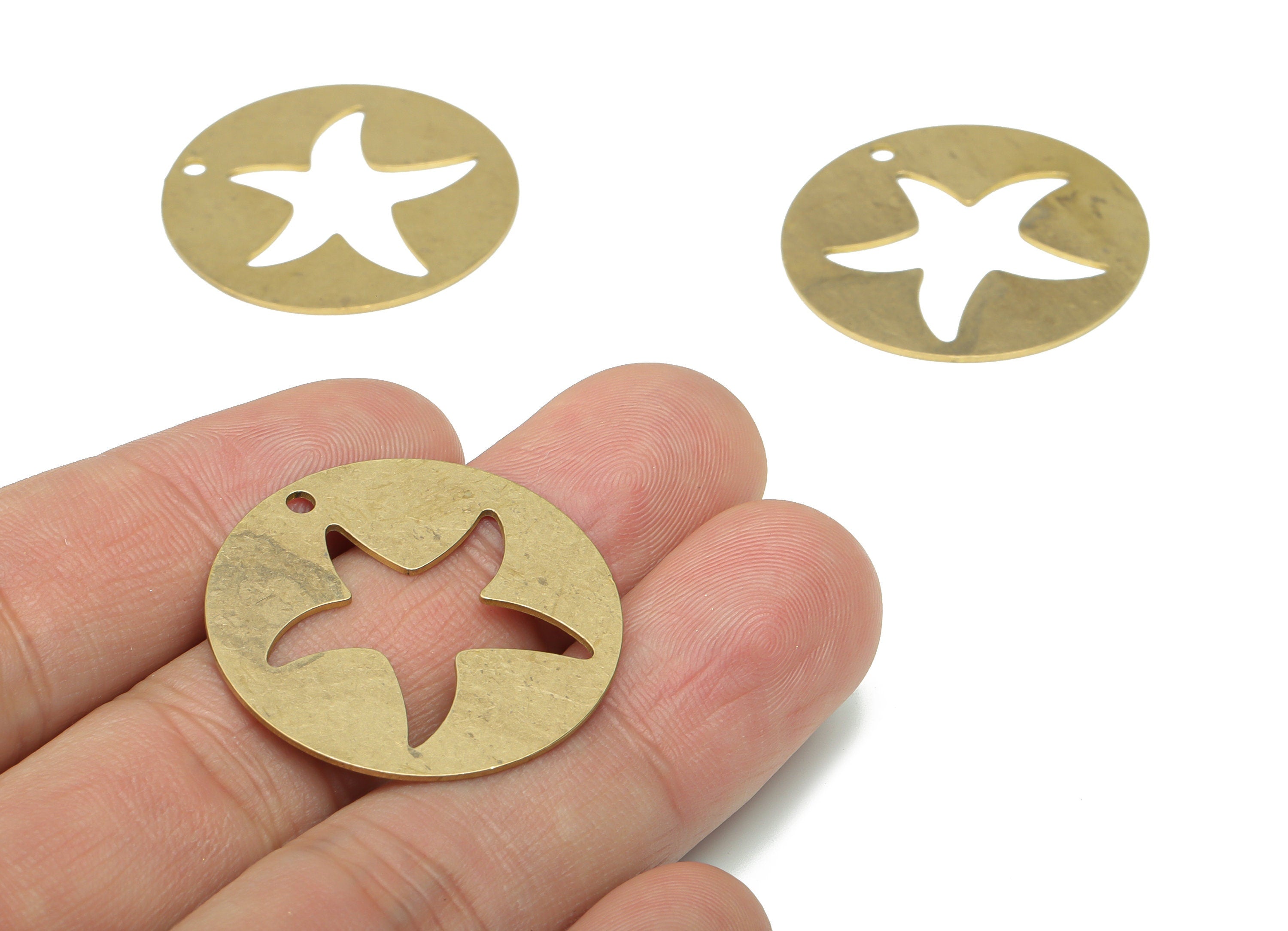 Brass Round Starfish Earring Charms - Raw Brass Star Circle Pendant - DIY Jewelry Making Supplies - 29.95x29.95x0.63mm - PPA2996 - DOMEDBAZAAR