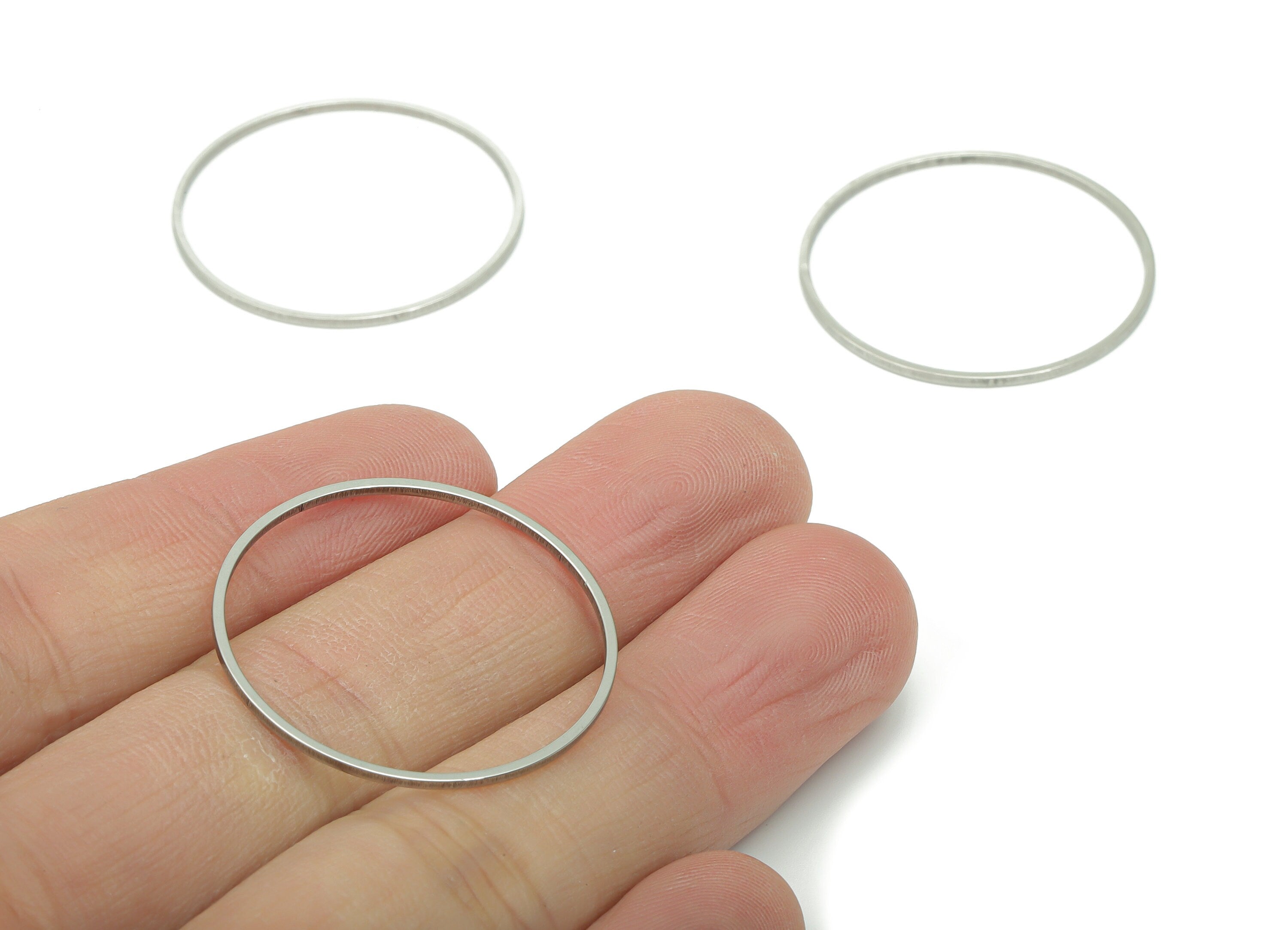 Stainless Steel 201 Round Hoop Connector - 30*1*1mm - Stainless Steel 201 Circle Ring Links - Jewelry Supplies - 29.79x29.79x1mm - SS1367-30 - DOMEDBAZAAR
