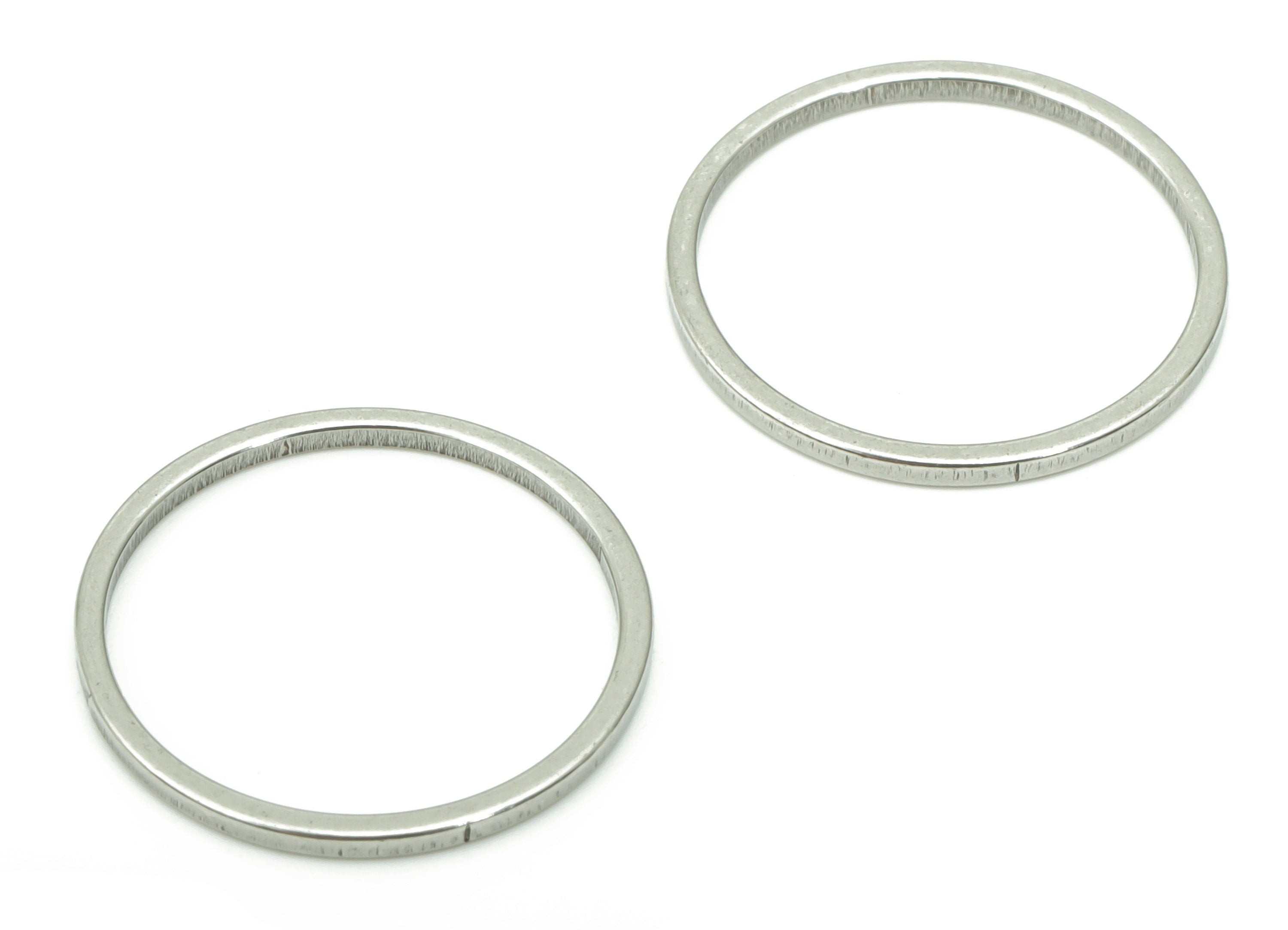 Stainless Steel 201 Round Hoop Connector - 16*1*1mm - Stainless Steel 201 Circle Ring Links - Jewelry Supplies - 13.88x13.88x1mm - SS1367-16 - DOMEDBAZAAR