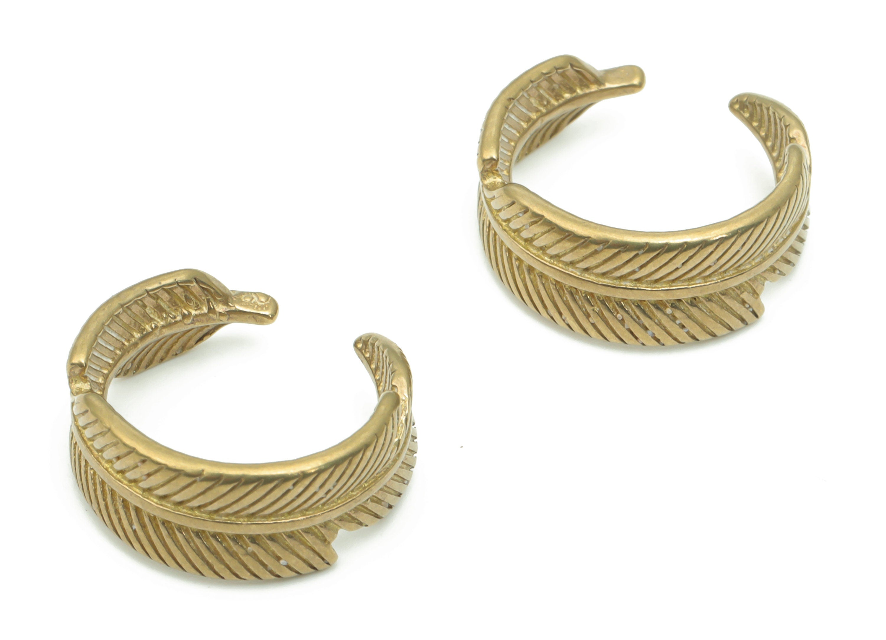 Raw Brass Leaf Ear Cuff - Brass Cuff Earrings - Cartilage Ear Cuff - No Piercing Ear Cuff - Jewelry Supplies - 17.12x15.43x1.69mm - PP5187 - DOMEDBAZAAR