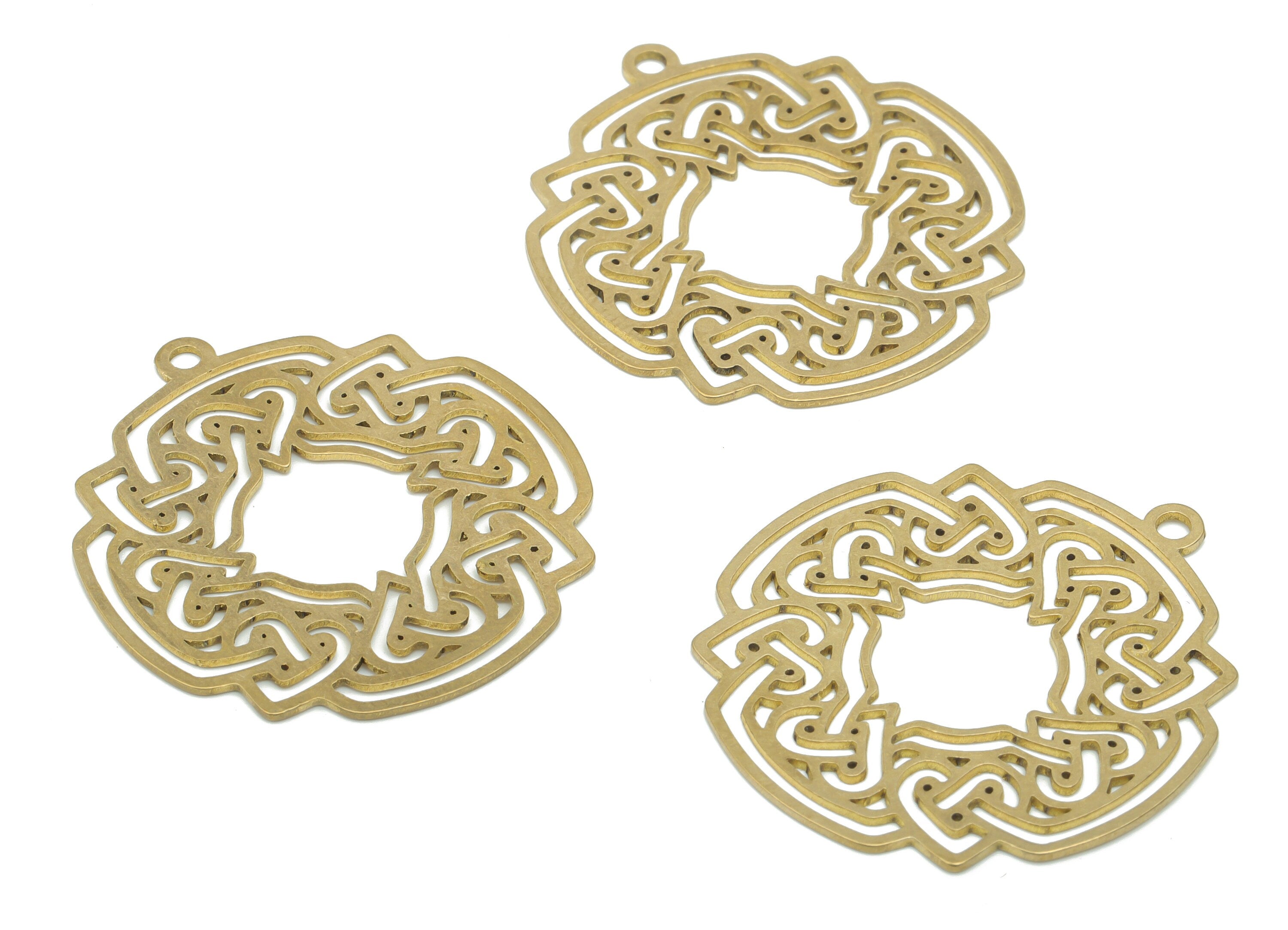 Brass Flower Antique Patterned Earring Charms - Raw Brass Antique Patterned Pendant - Jewelry Making Supplies - 35.12x32.17x0.64mm - PPA2783 - DOMEDBAZAAR